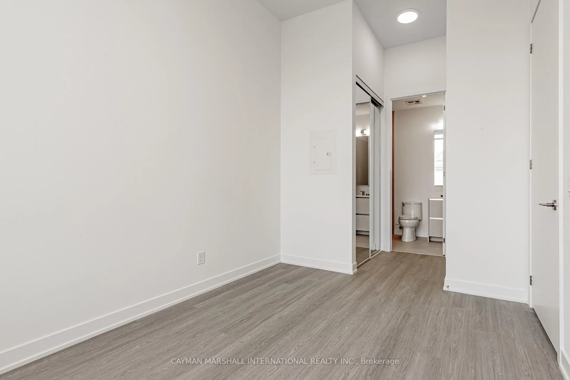 Photo 7 of Unit 103, 8188 Yonge Street, Vaughan, Uplands — HOMEH