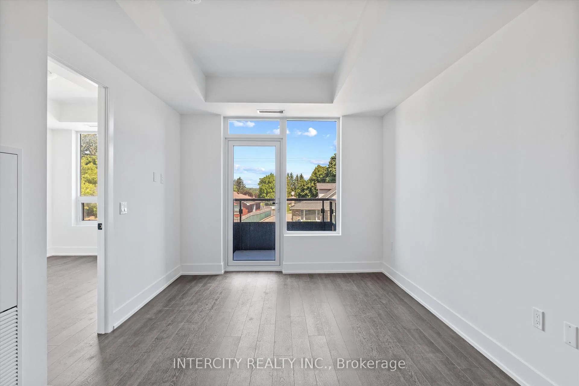 Photo 2 of Unit 237, 2075 King Road, King, King City — HOMEH