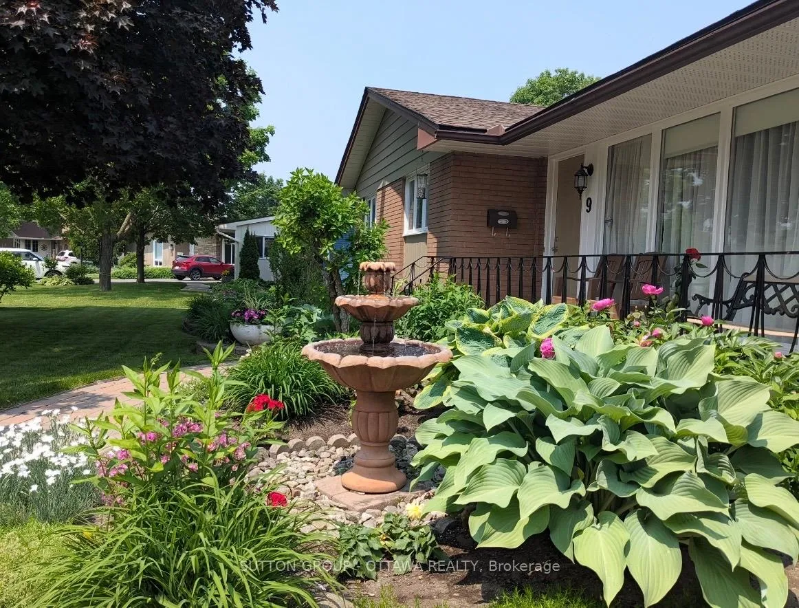 Photo 5 of 9 Aberfeldy Street, Ottawa, Arbeatha Park — HOMEH
