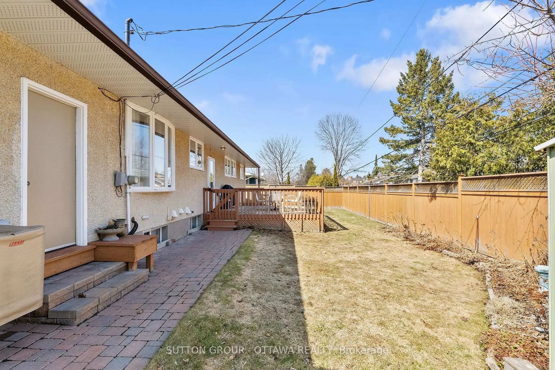 Photo 42 of 9 Aberfeldy Street, Ottawa, Arbeatha Park — HOMEH