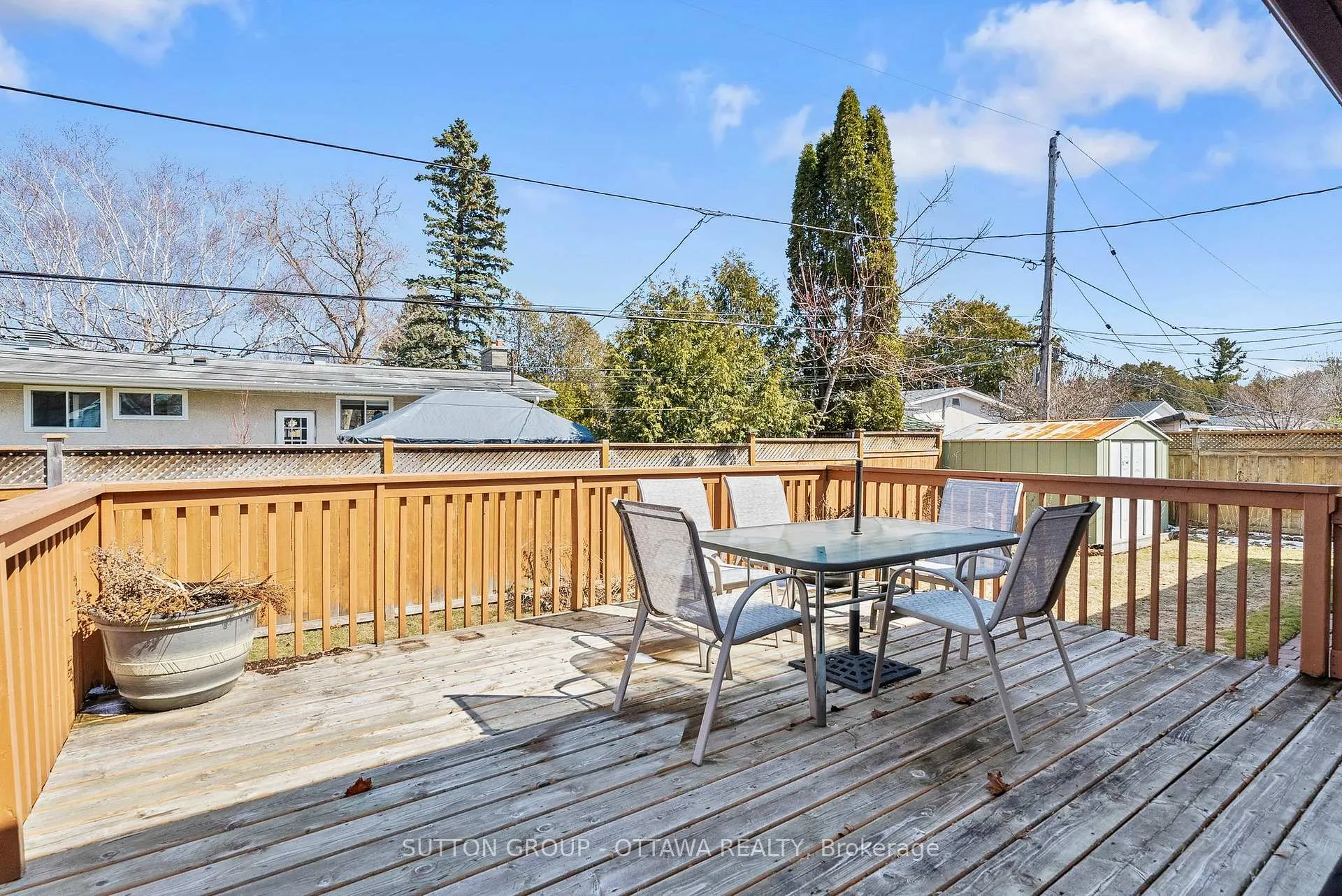 Photo 46 of 9 Aberfeldy Street, Ottawa, Arbeatha Park — HOMEH