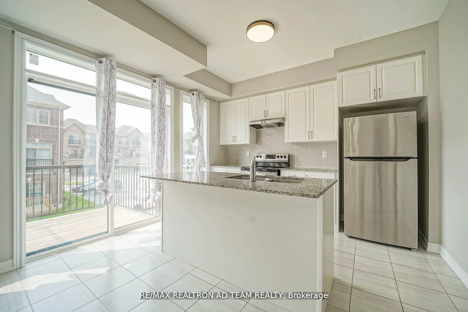 Photo 15 of 13 Hallmark Way, Whitby, Lynde Creek — HOMEH