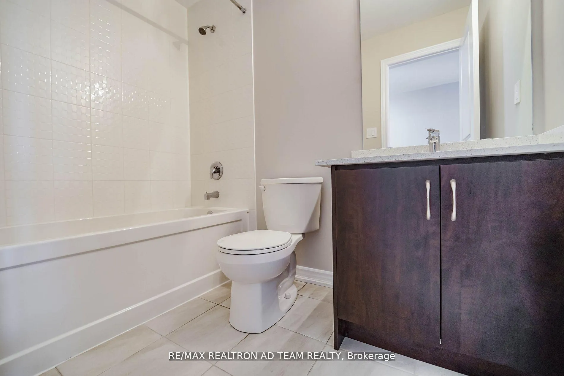 Photo 19 of 13 Hallmark Way, Whitby, Lynde Creek — HOMEH