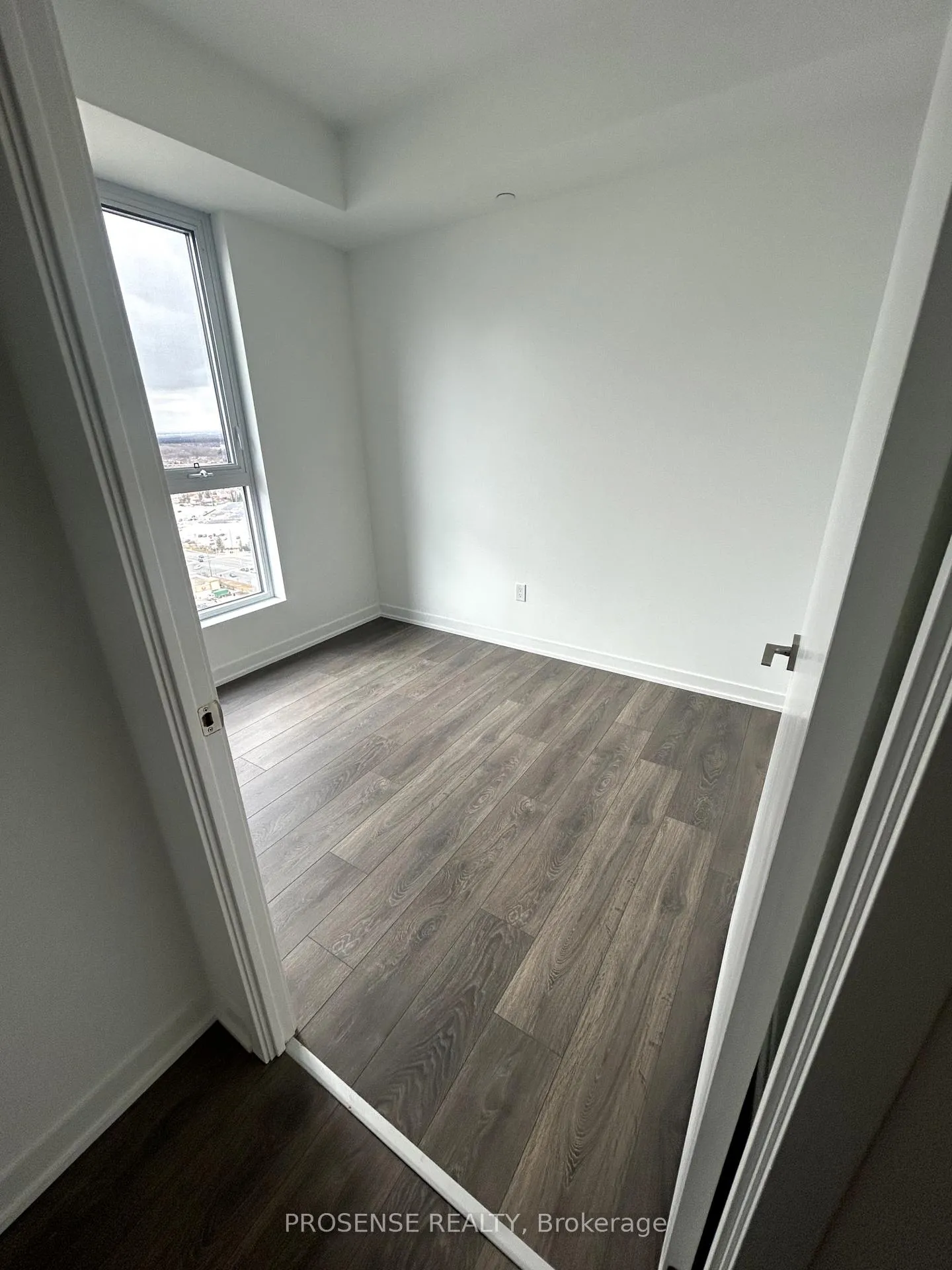 Photo 7 of Unit 2313, 10 Abeja Street, Vaughan, Concord — HOMEH