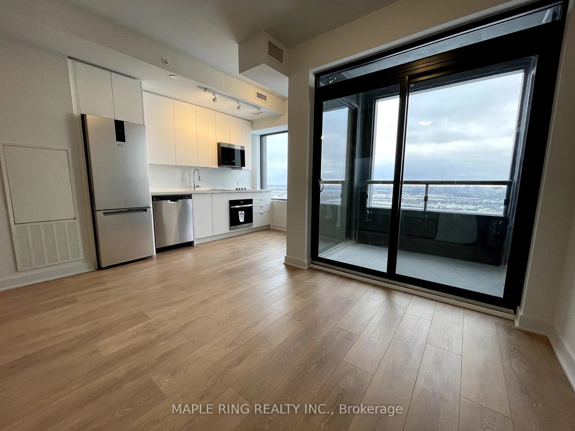 Photo 7 of Unit 2909, 2920 Highway 7 Road, Vaughan, Concord — HOMEH