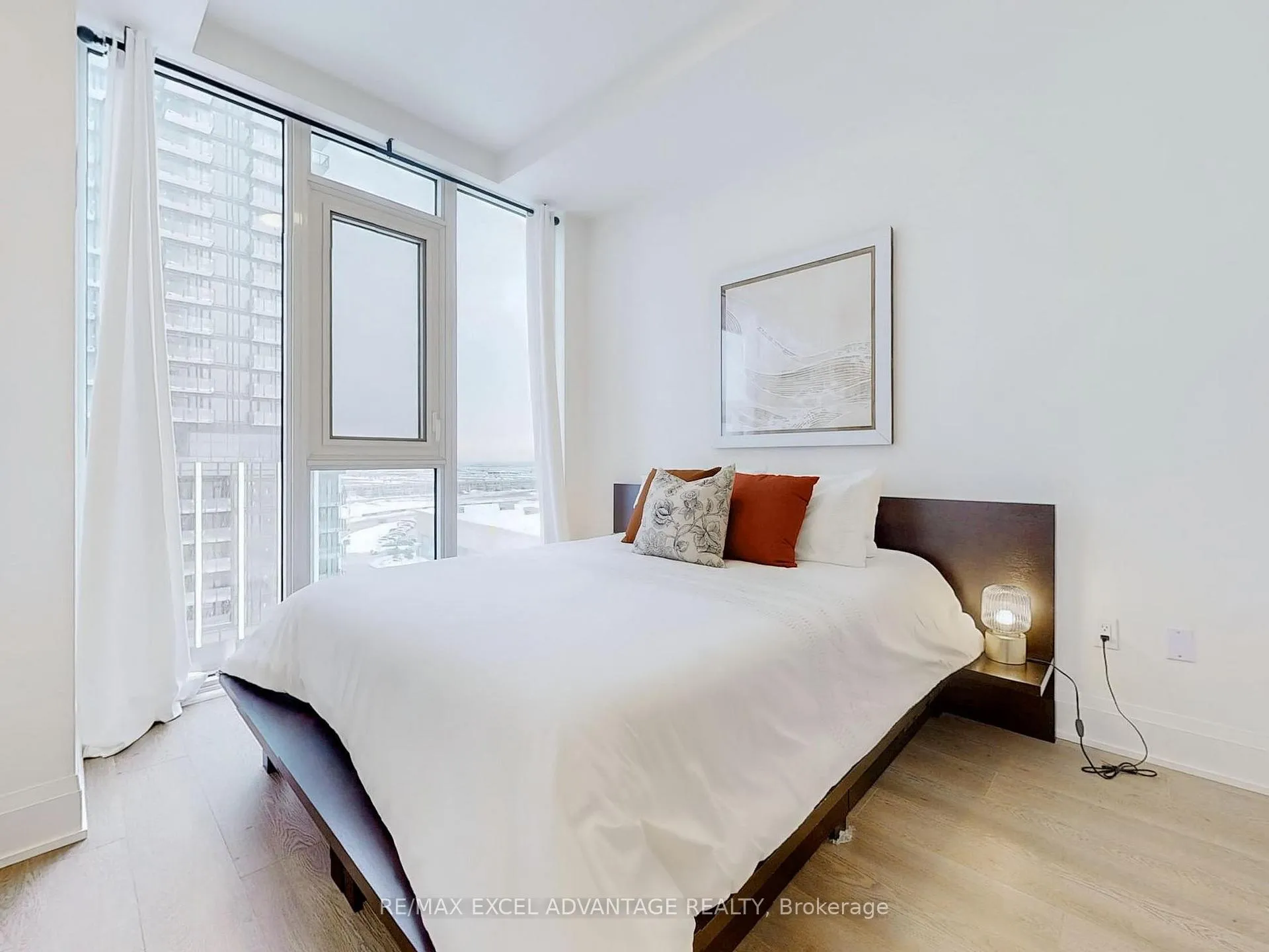 Photo 10 of Unit 710, 9000 Jane Street, Vaughan, Vellore Village — HOMEH