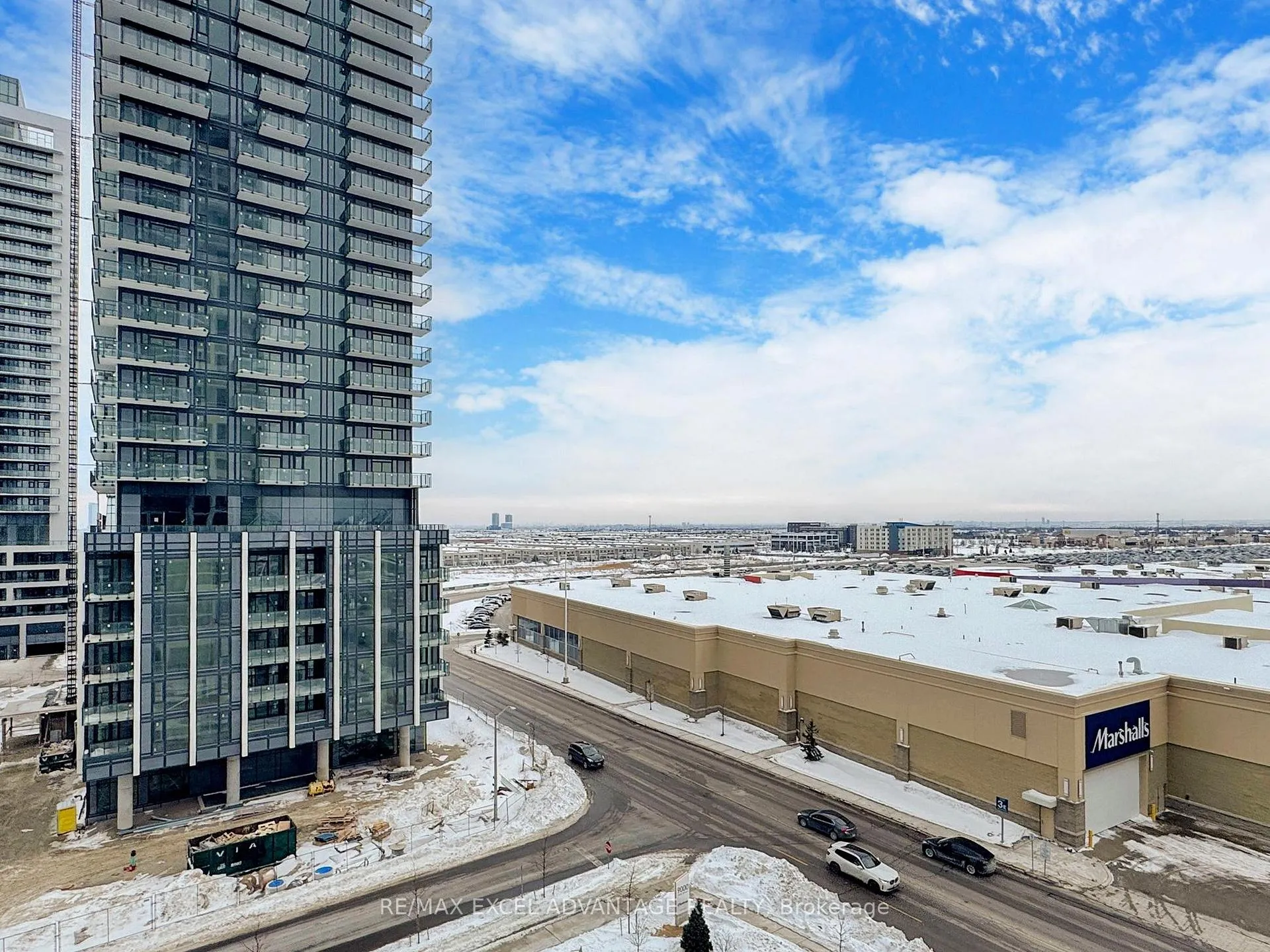 Photo 14 of Unit 710, 9000 Jane Street, Vaughan, Vellore Village — HOMEH