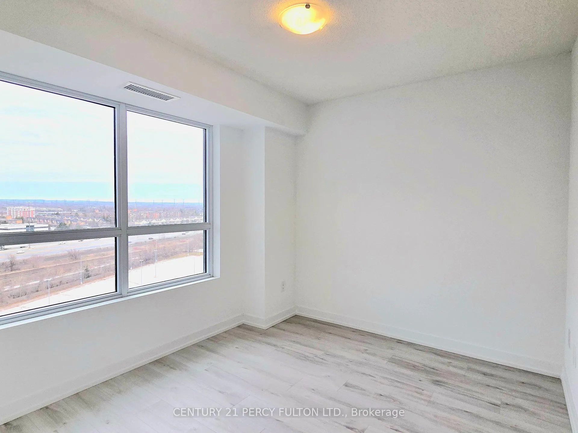 Photo 13 of Unit 1308, 1435 Celebration Drive, Pickering, Bay Ridges — HOMEH