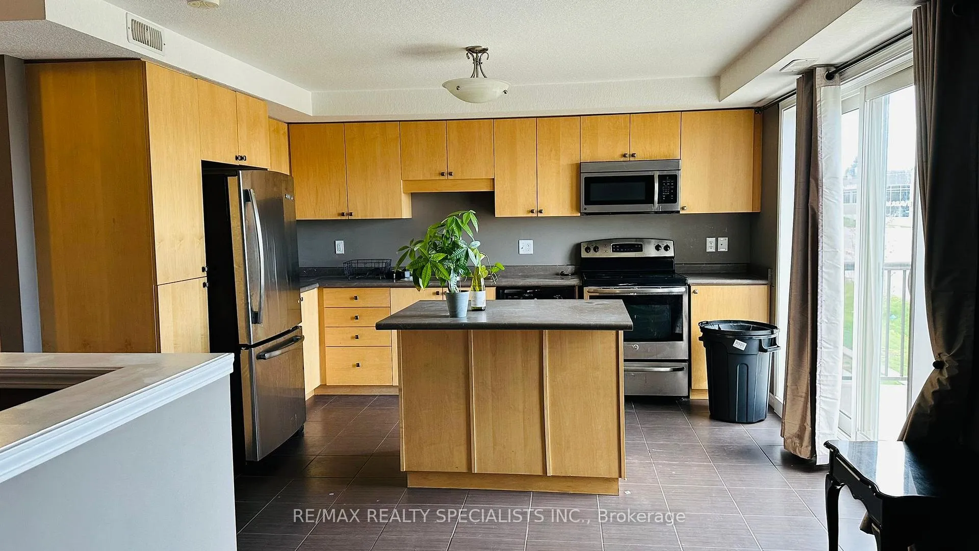 Photo 6 of 1662 Fischer Hallman Road, Kitchener — HOMEH