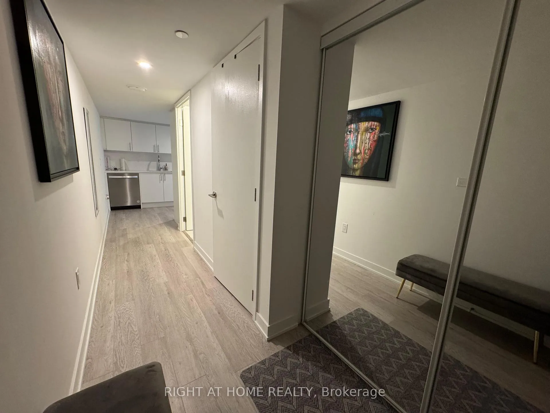 Photo 10 of Unit 320, 3 Starthgowan Avenue, Toronto, Lawrence Park South — HOMEH