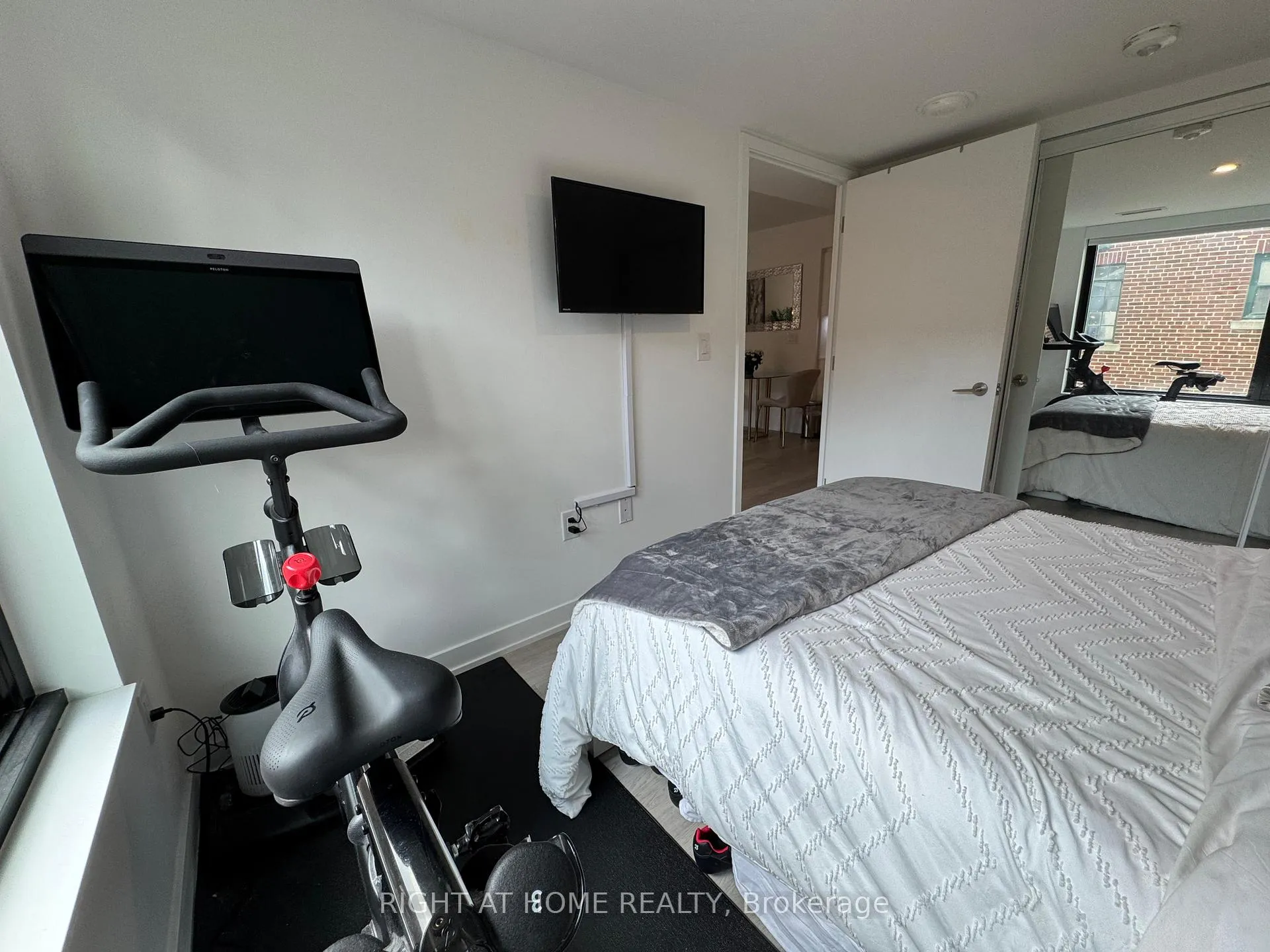 Photo 12 of Unit 320, 3 Starthgowan Avenue, Toronto, Lawrence Park South — HOMEH