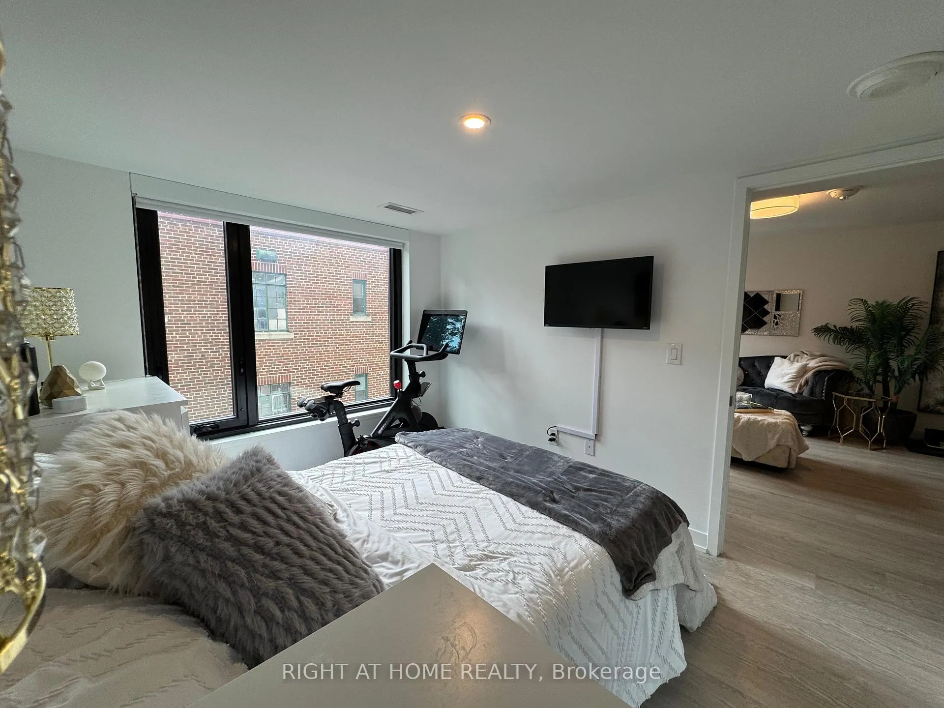 Photo 21 of Unit 320, 3 Starthgowan Avenue, Toronto, Lawrence Park South — HOMEH