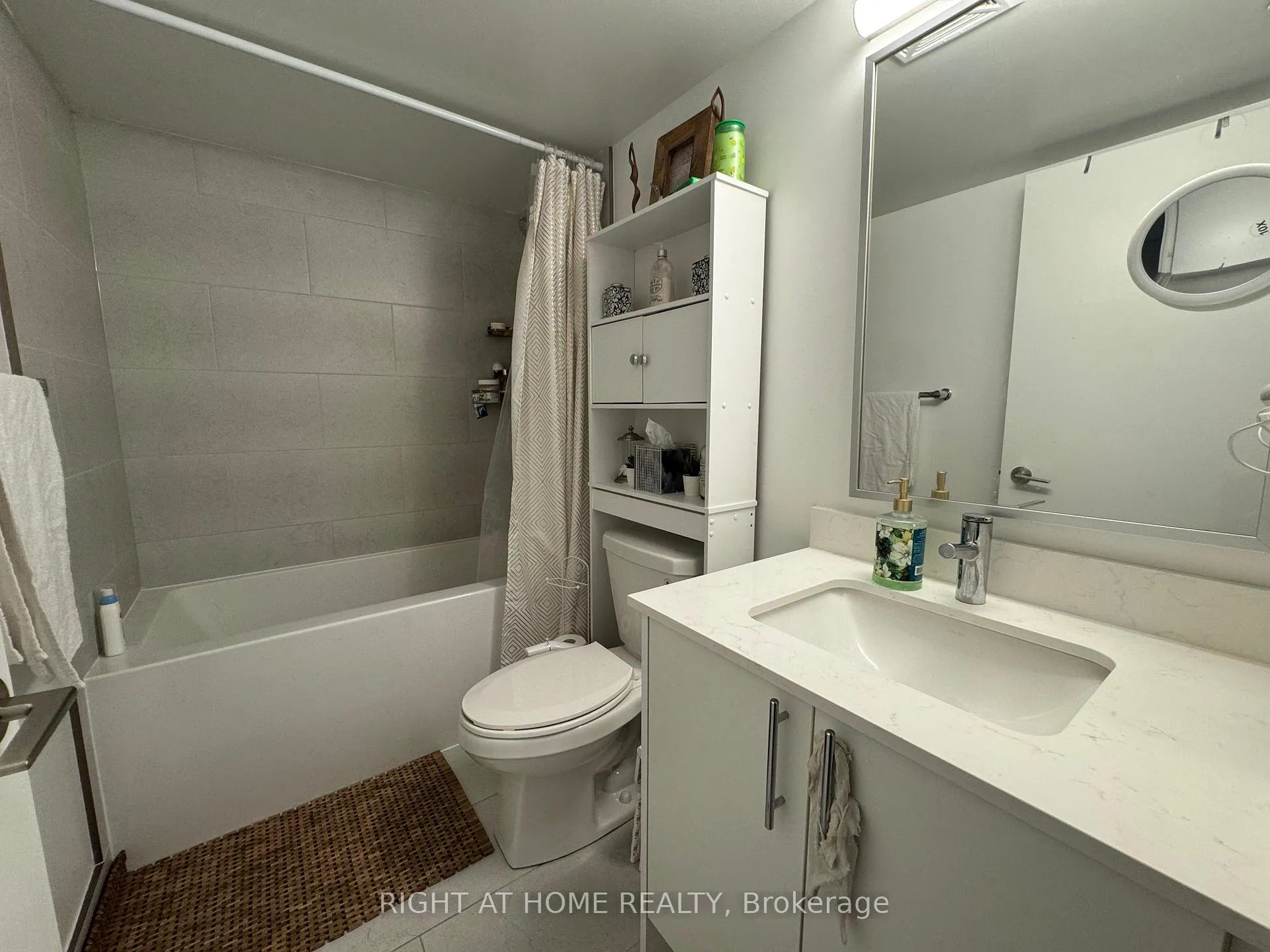 Photo 23 of Unit 320, 3 Starthgowan Avenue, Toronto, Lawrence Park South — HOMEH