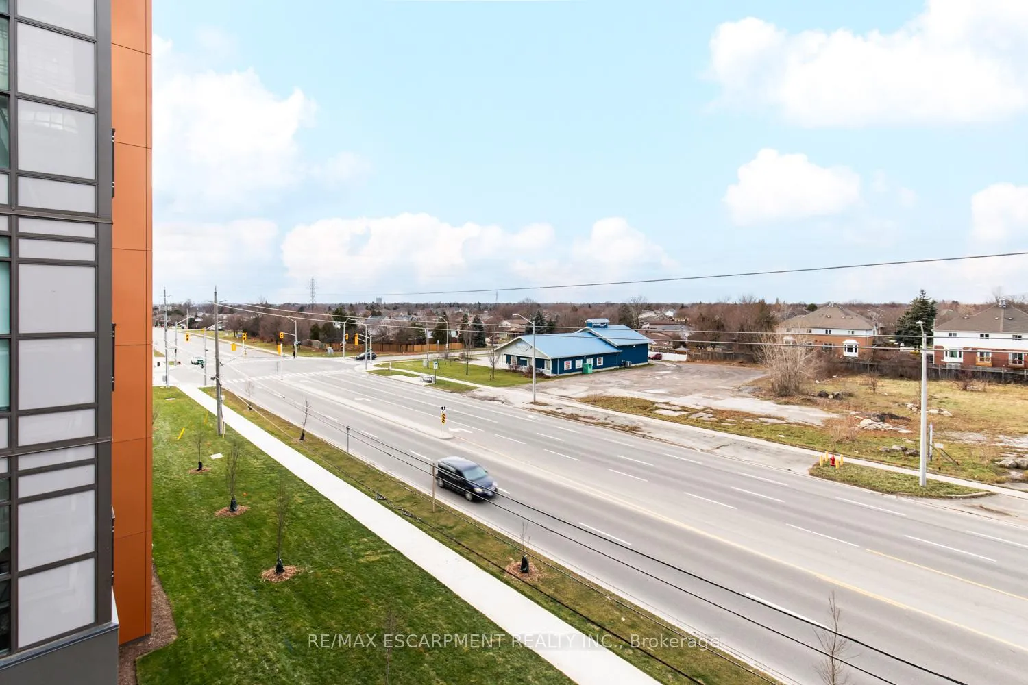 Photo 22 of Unit 407, 450 Dundas Street, Hamilton, Waterdown — HOMEH