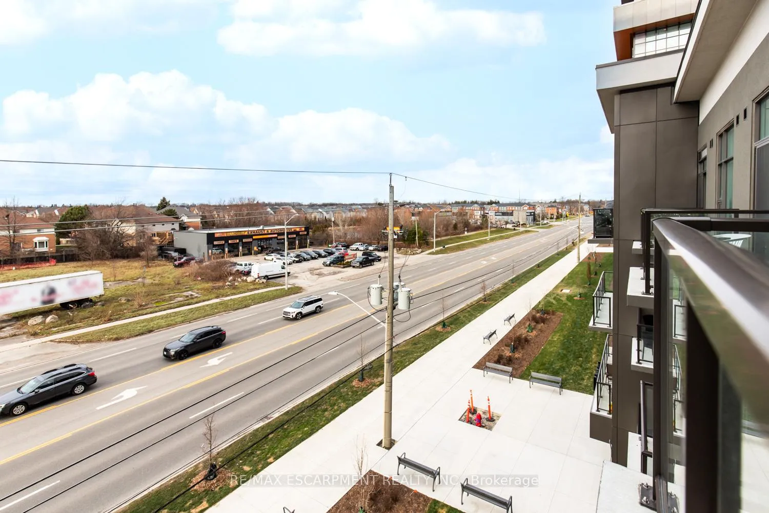 Photo 23 of Unit 407, 450 Dundas Street, Hamilton, Waterdown — HOMEH