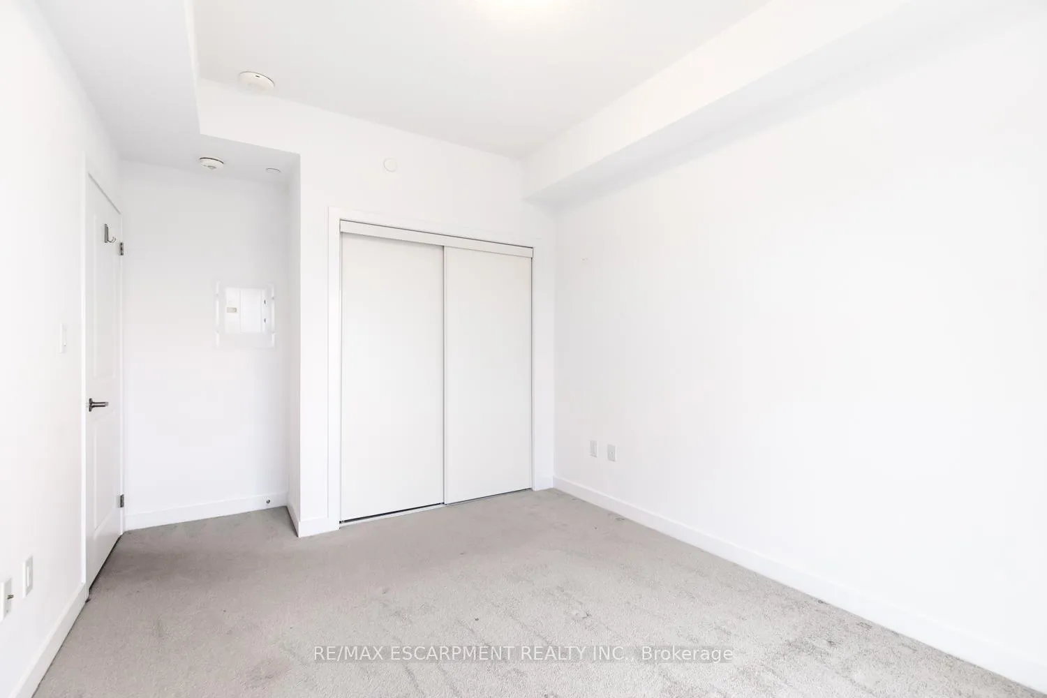 Photo 25 of Unit 407, 450 Dundas Street, Hamilton, Waterdown — HOMEH