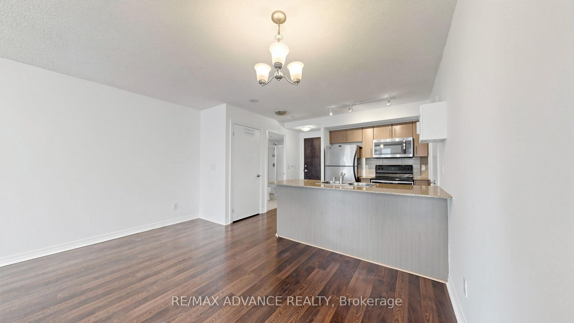 Photo 15 of Unit 1805, 12 Yonge Street, Toronto, Waterfront Communities — HOMEH