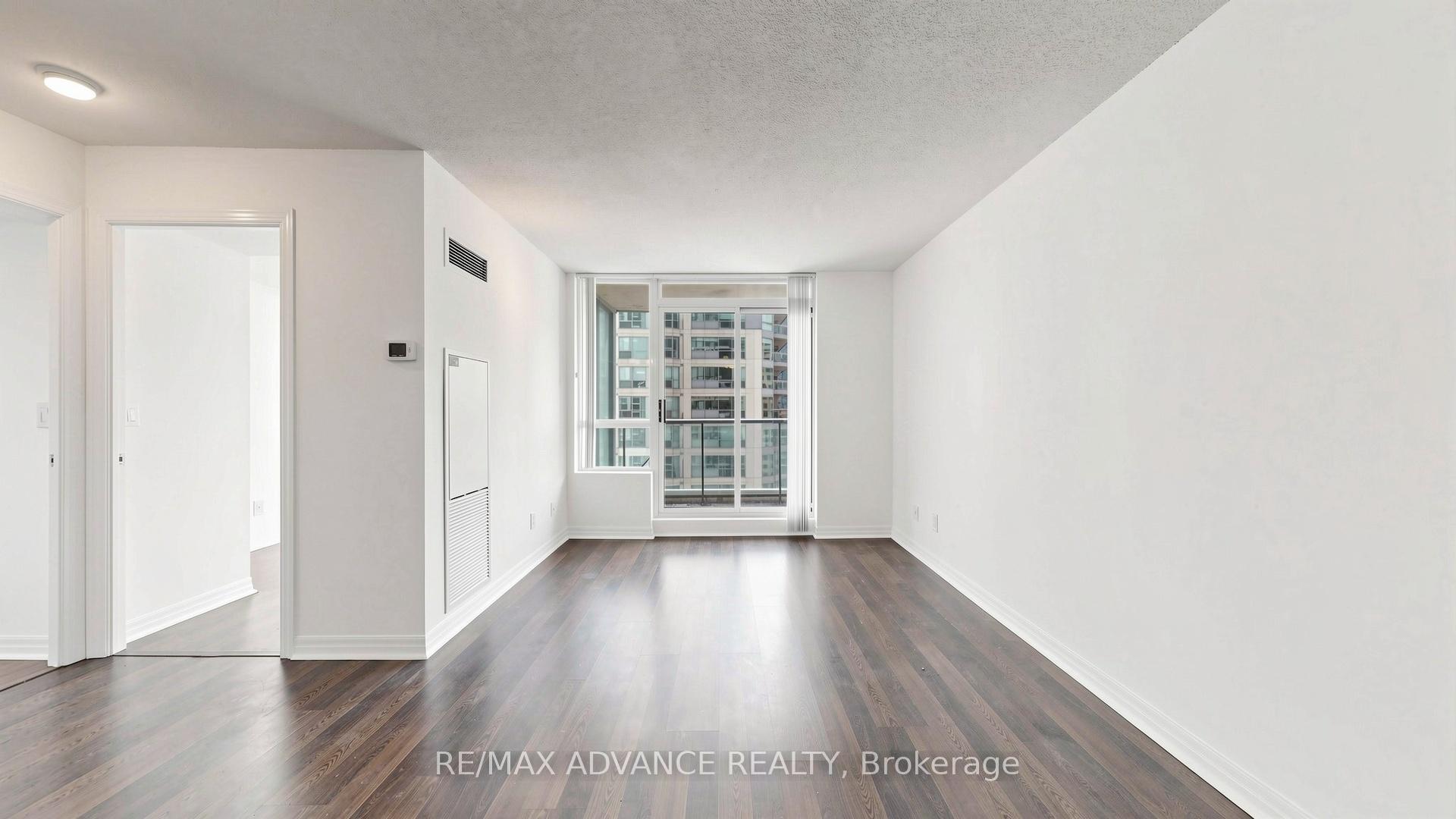 Photo 17 of Unit 1805, 12 Yonge Street, Toronto, Waterfront Communities — HOMEH