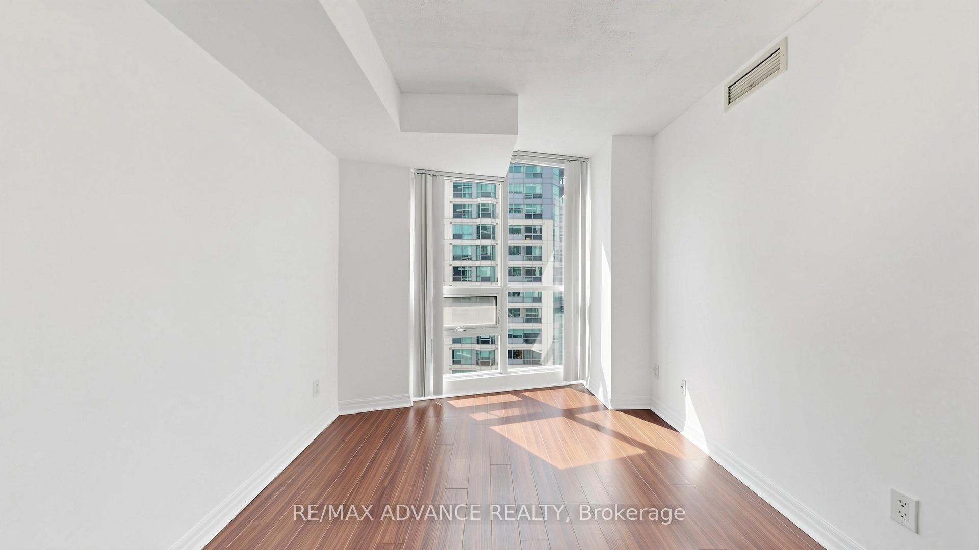 Photo 24 of Unit 1805, 12 Yonge Street, Toronto, Waterfront Communities — HOMEH