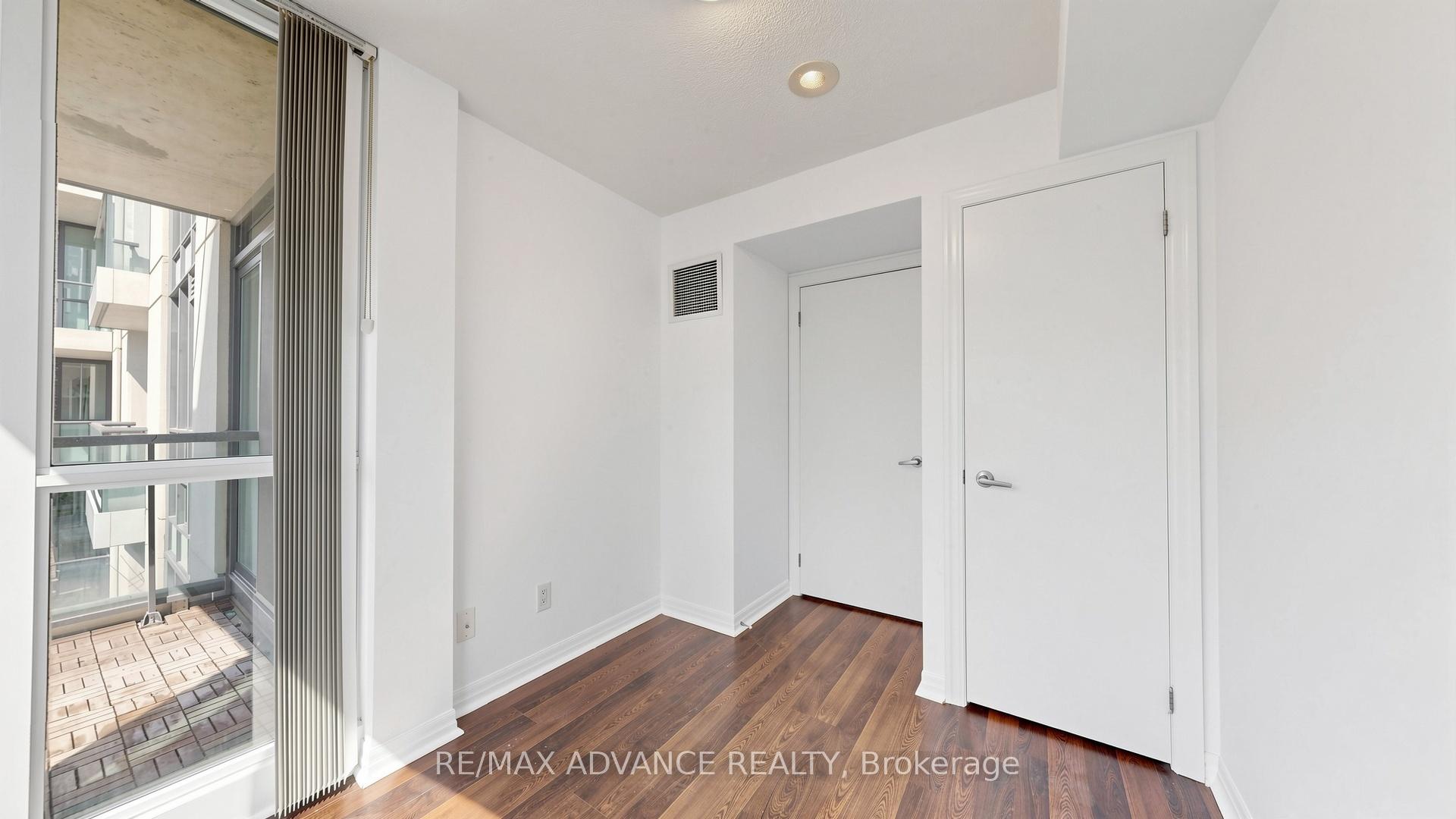 Photo 29 of Unit 1805, 12 Yonge Street, Toronto, Waterfront Communities — HOMEH