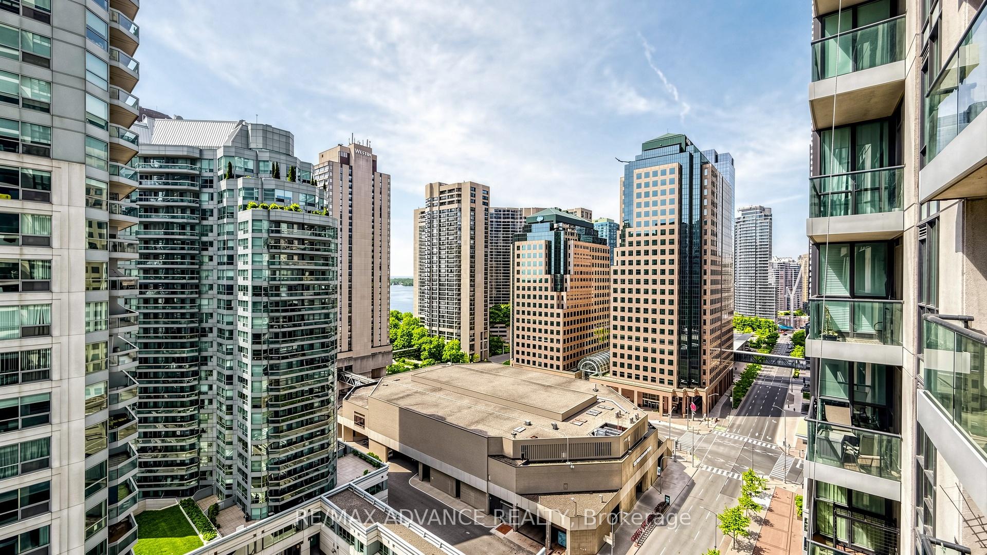 Photo 33 of Unit 1805, 12 Yonge Street, Toronto, Waterfront Communities — HOMEH