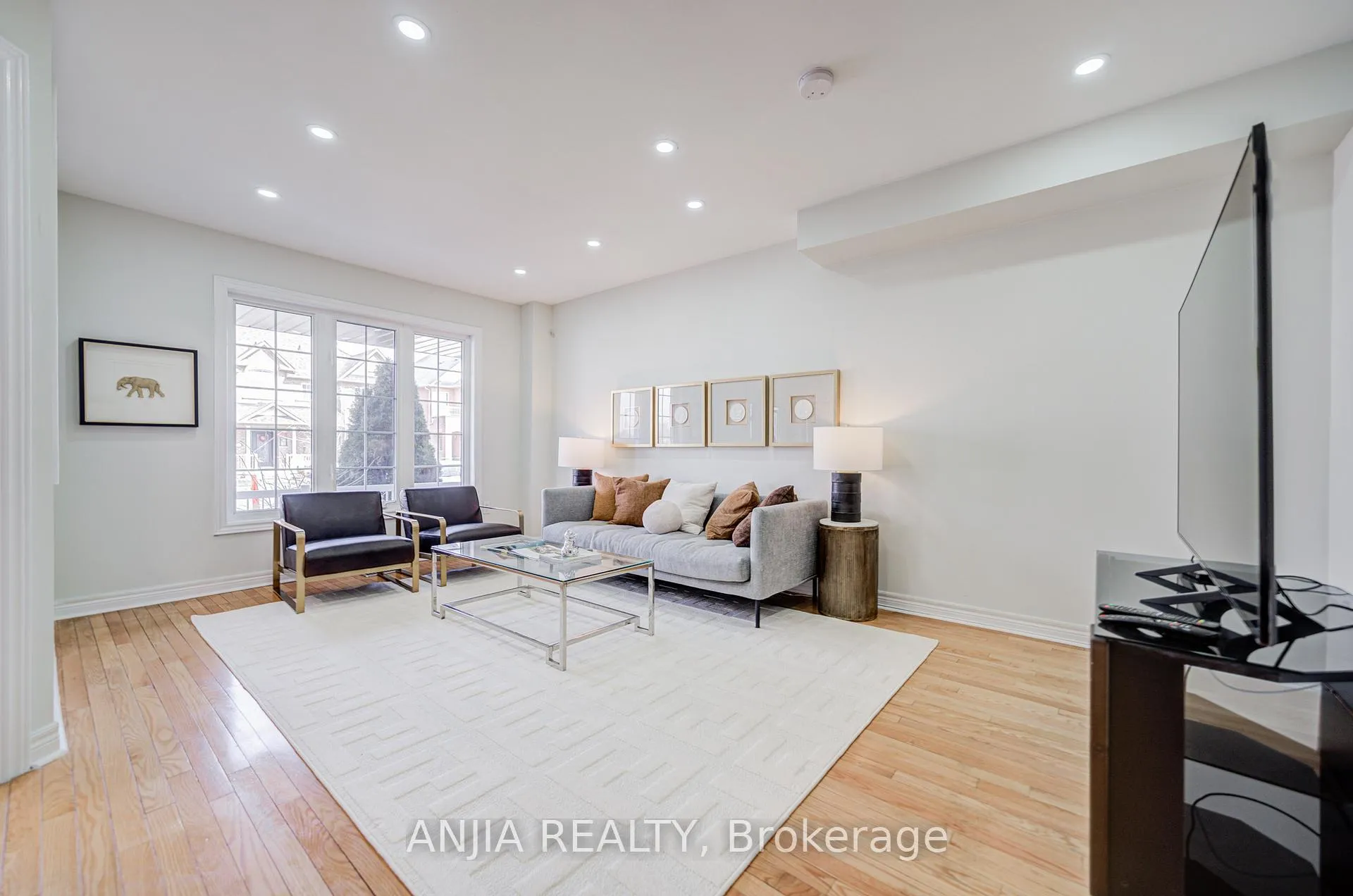 Photo 7 of 2033 Bur Oak Avenue, Markham, Greensborough — HOMEH