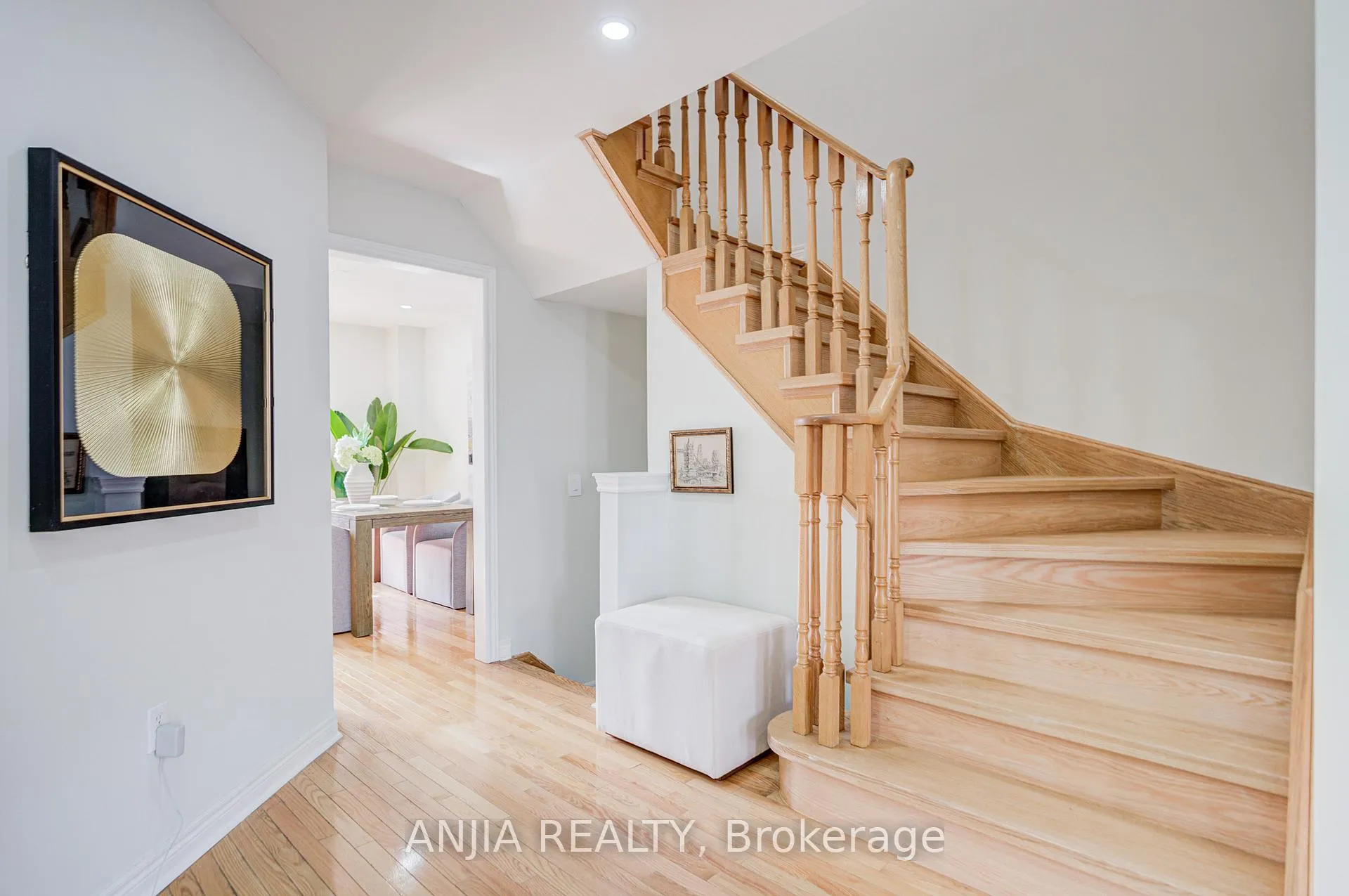 Photo 10 of 2033 Bur Oak Avenue, Markham, Greensborough — HOMEH