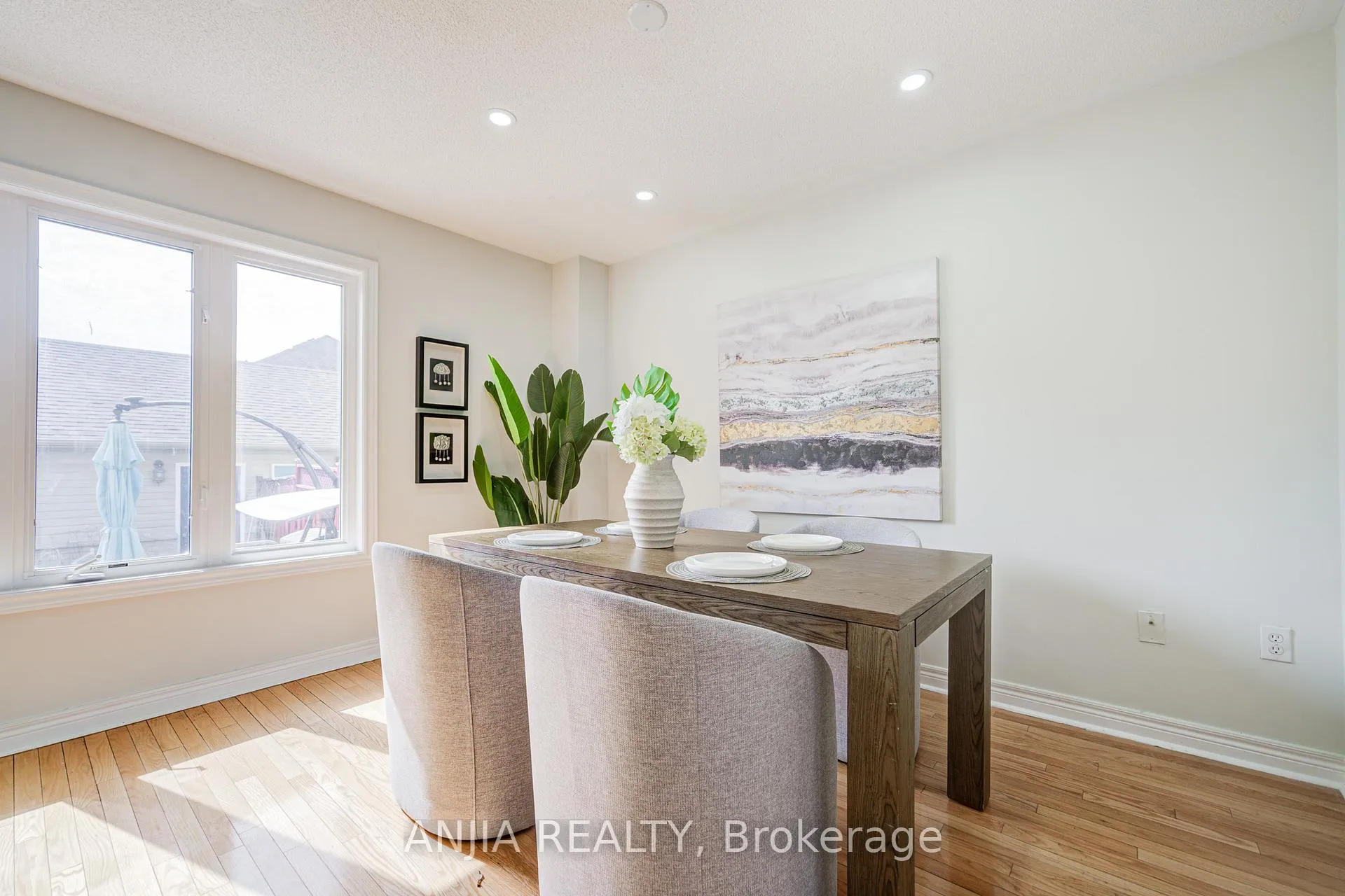 Photo 12 of 2033 Bur Oak Avenue, Markham, Greensborough — HOMEH