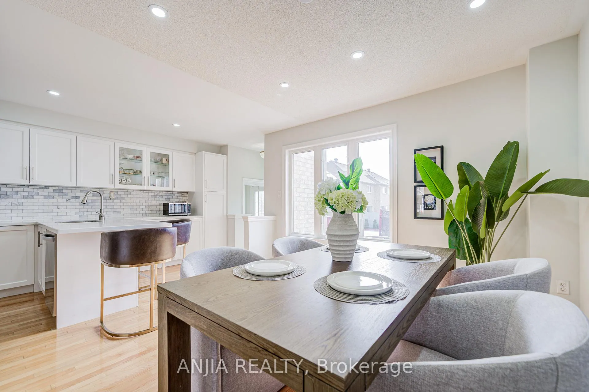 Photo 14 of 2033 Bur Oak Avenue, Markham, Greensborough — HOMEH