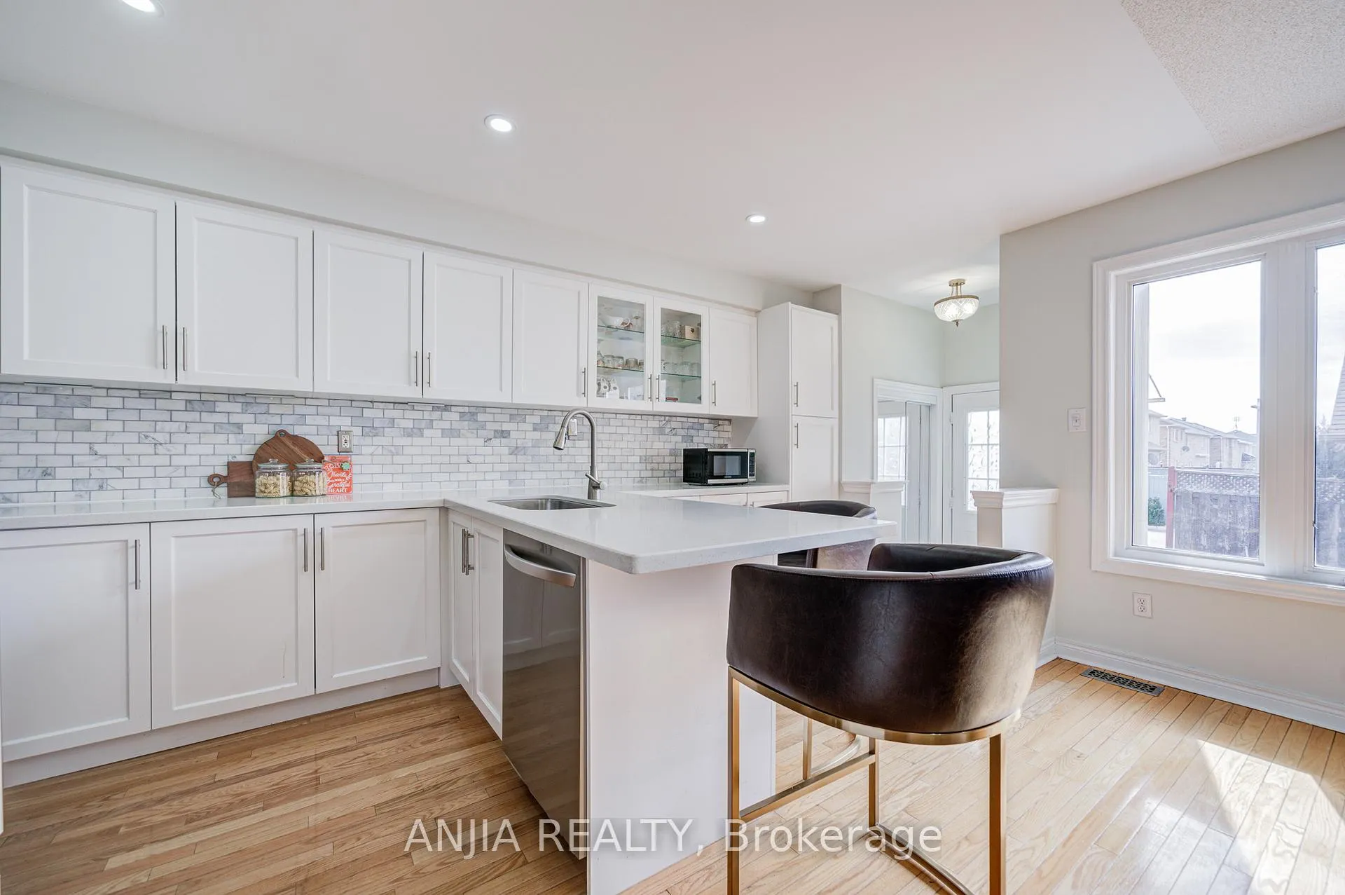 Photo 16 of 2033 Bur Oak Avenue, Markham, Greensborough — HOMEH