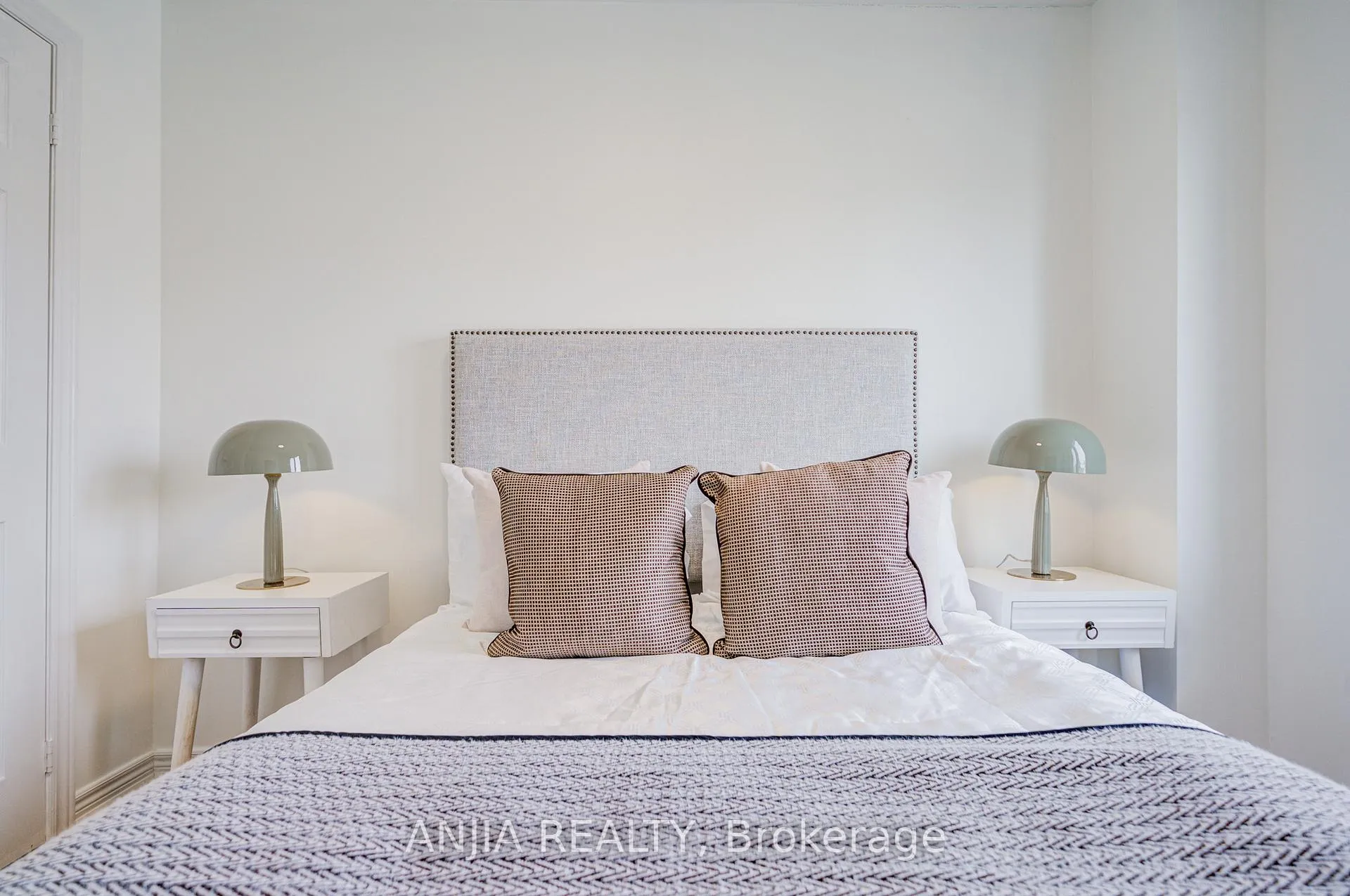 Photo 34 of 2033 Bur Oak Avenue, Markham, Greensborough — HOMEH