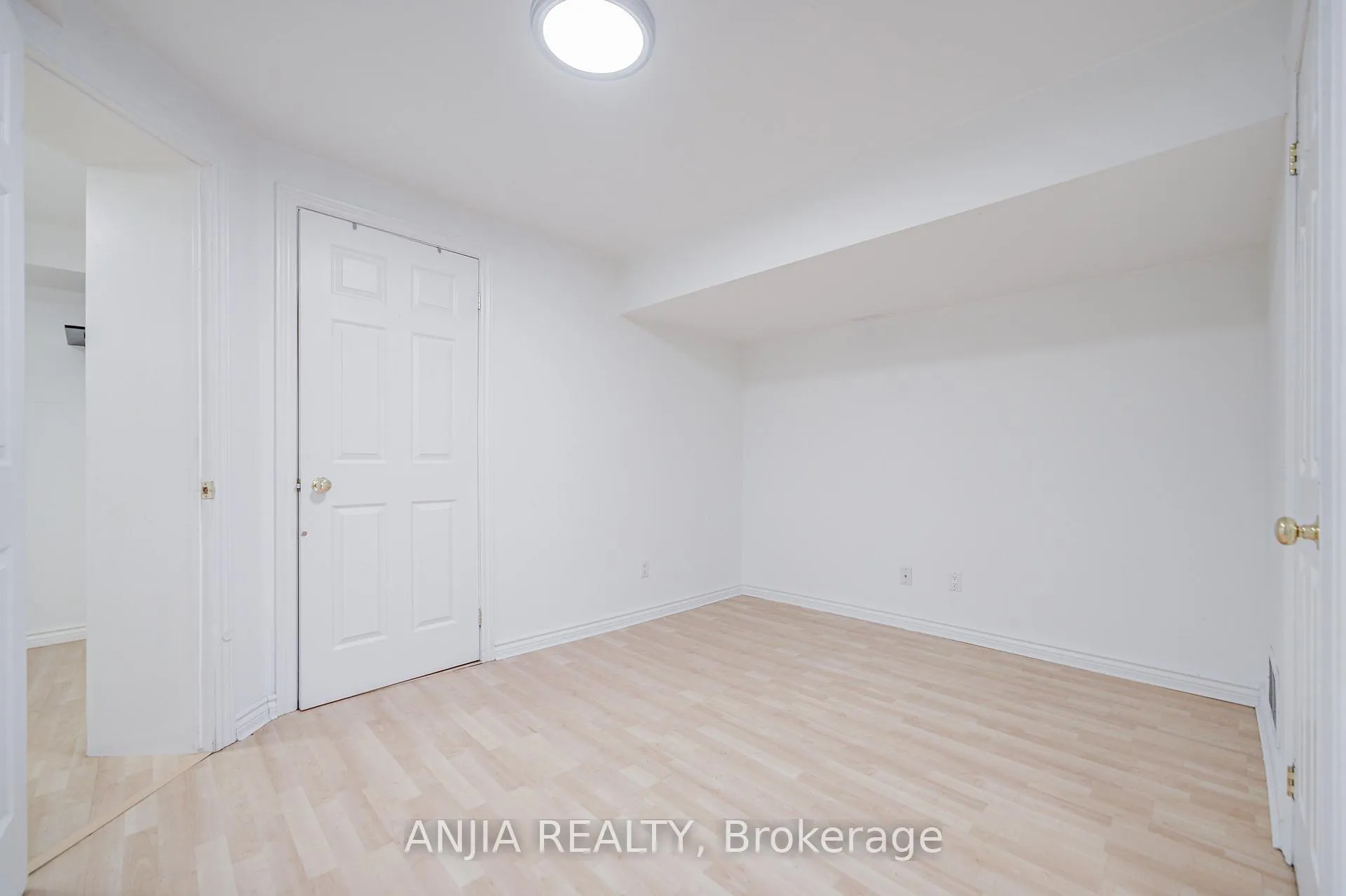Photo 45 of 2033 Bur Oak Avenue, Markham, Greensborough — HOMEH