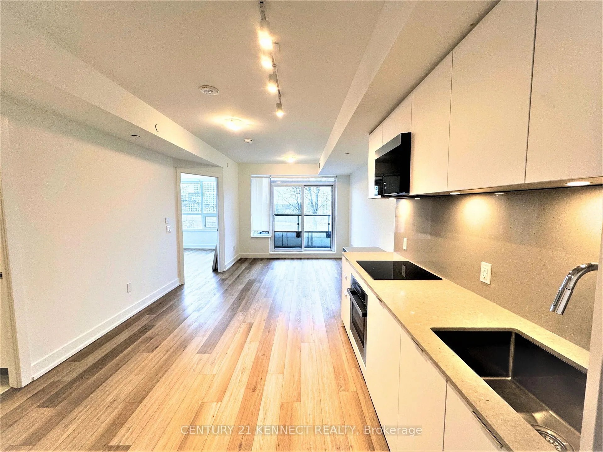 Photo 13 of Unit 512, 8 Cedarland Drive, Markham, Unionville — HOMEH