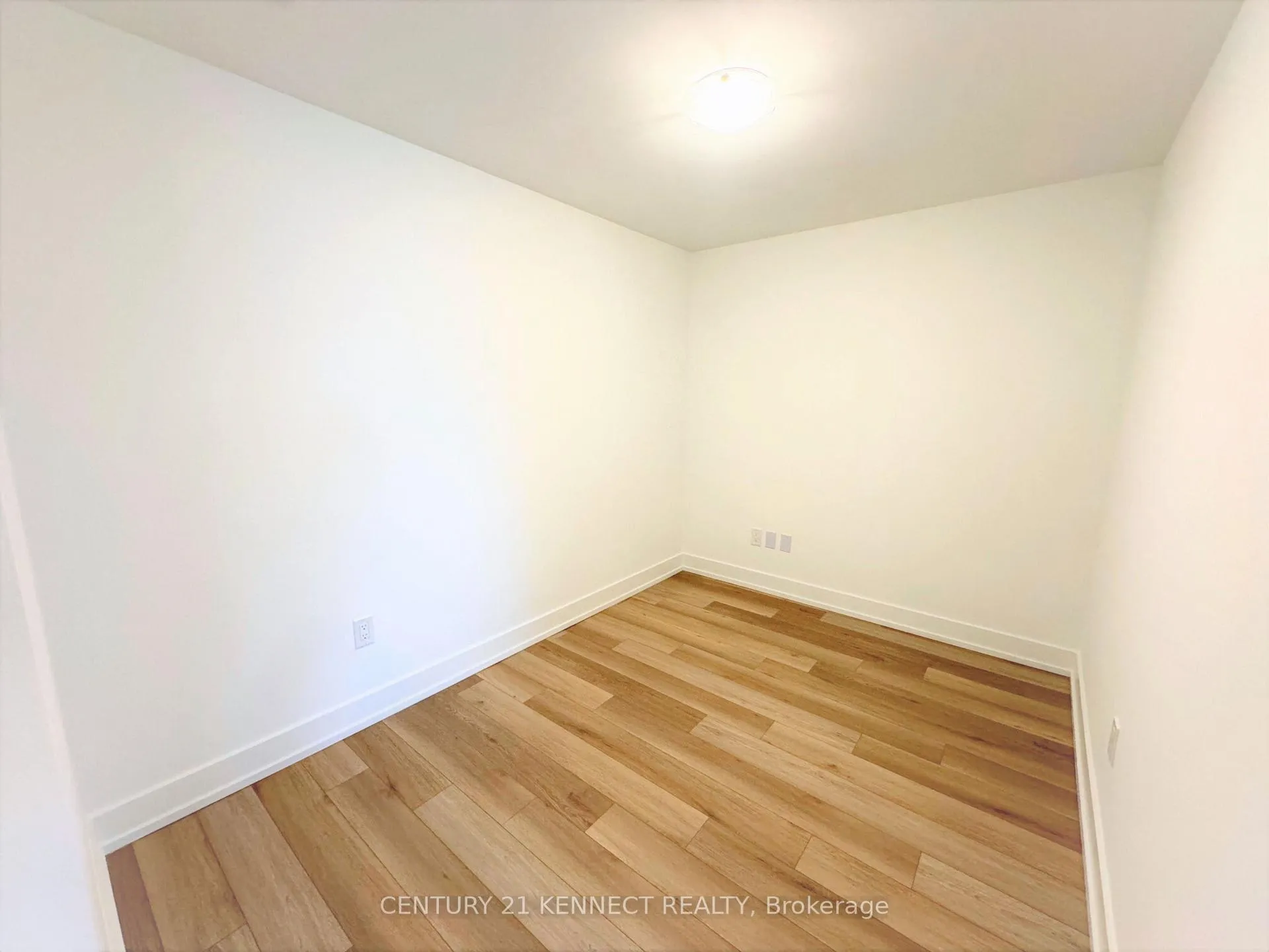 Photo 20 of Unit 512, 8 Cedarland Drive, Markham, Unionville — HOMEH