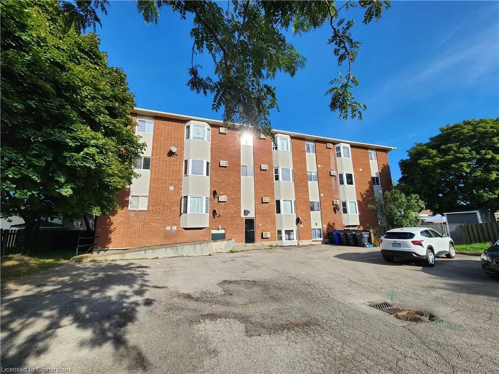 Photo 1 of 55 Mcalpine Avenue S, Welland, Lincoln/Crowland — HOMEH