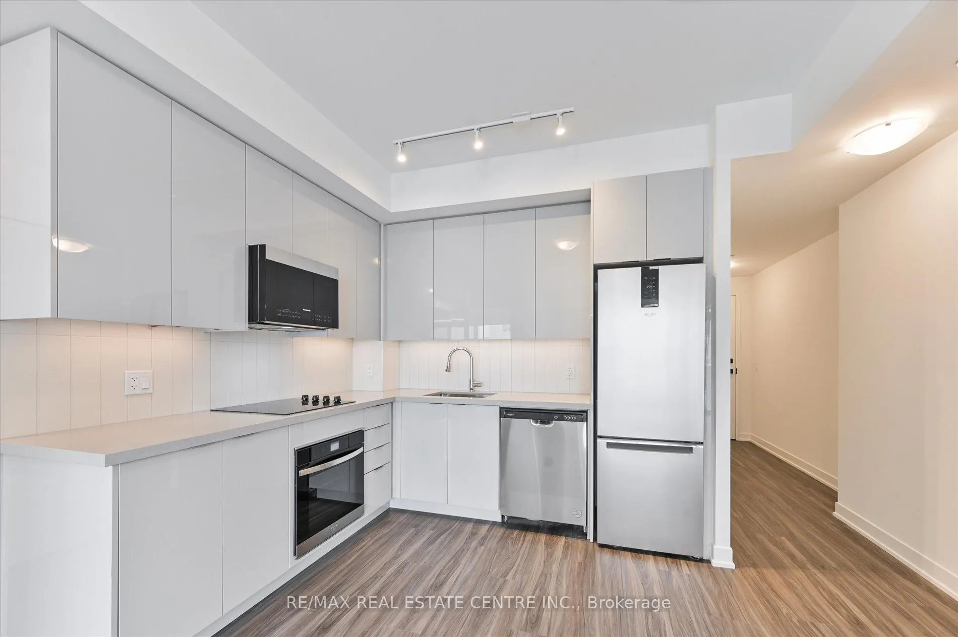 Photo 7 of Unit 2332, 498 Caldari Road, Vaughan, Concord — HOMEH