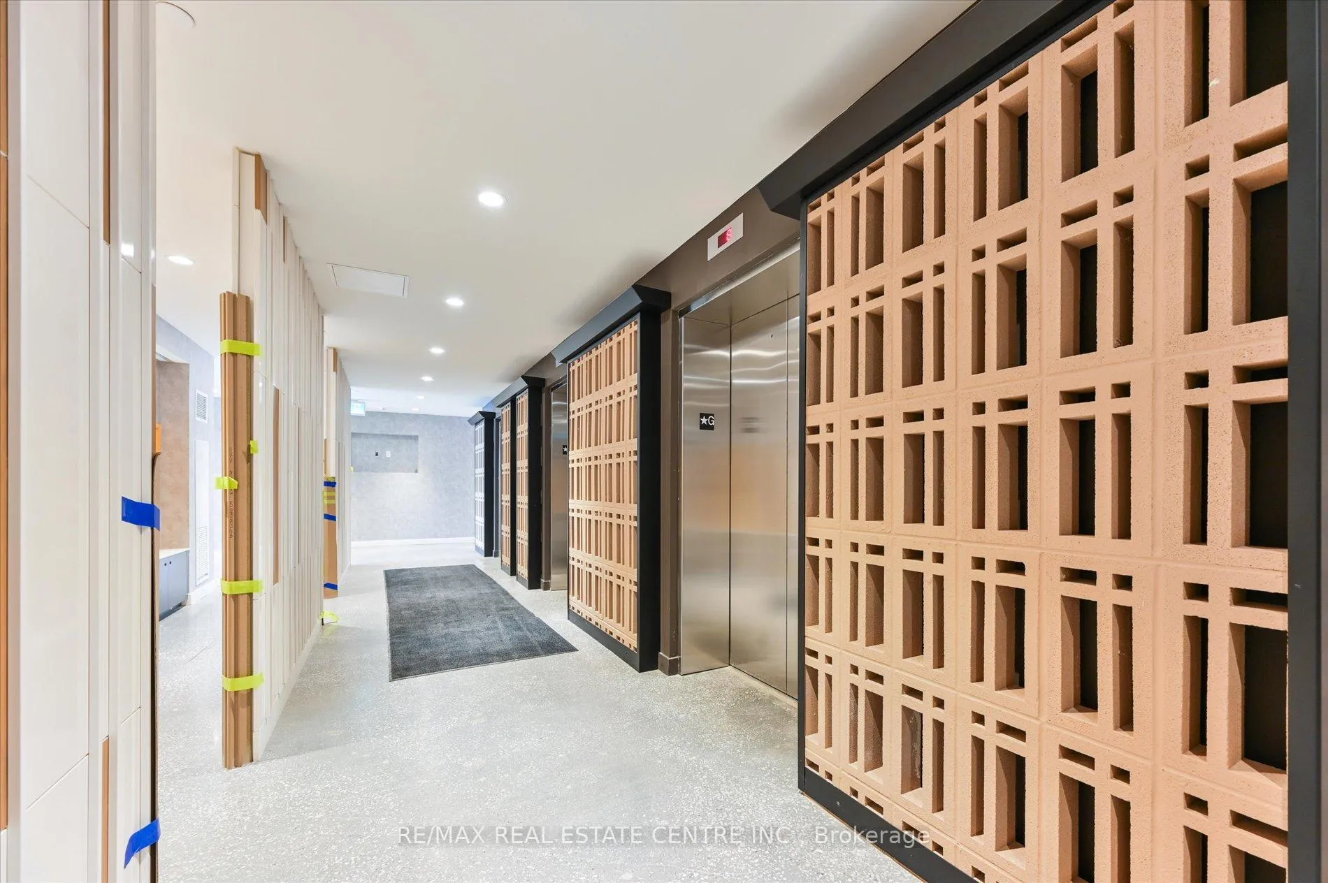 Photo 16 of Unit 2332, 498 Caldari Road, Vaughan, Concord — HOMEH