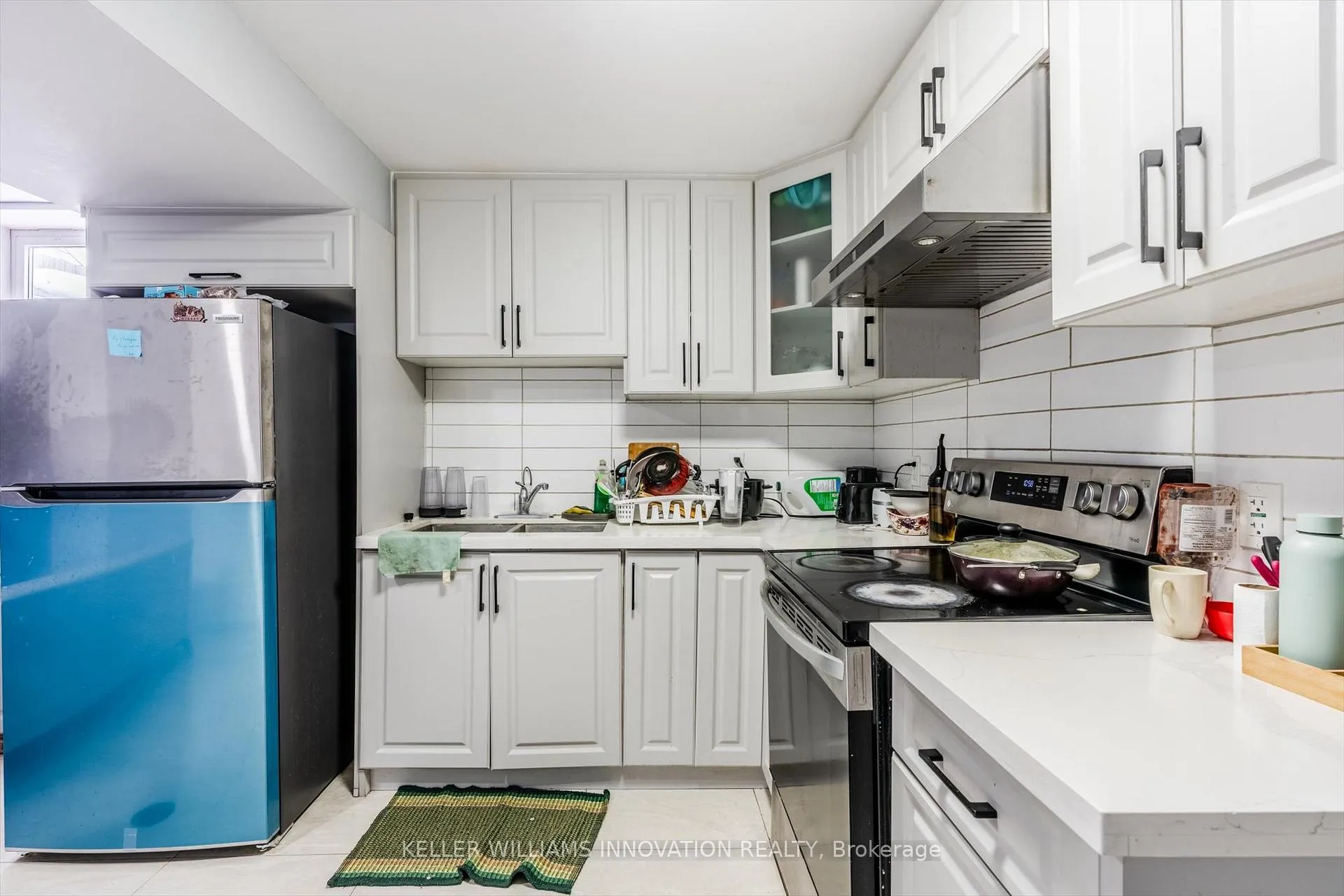 Photo 7 of 643 Doon Drive S, Waterloo — HOMEH