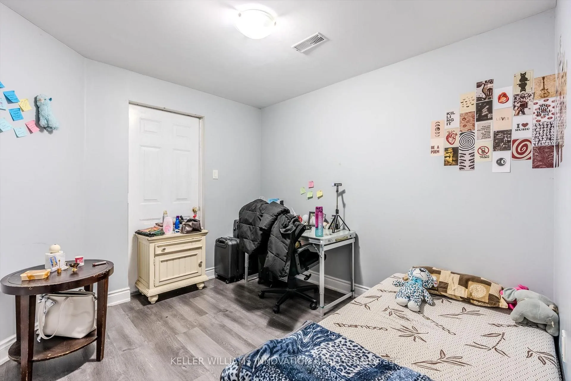 Photo 9 of 643 Doon Drive S, Waterloo — HOMEH