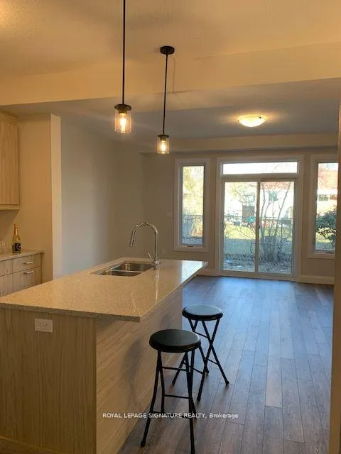 Photo 6 of Unit 39, 143 Elgin Street N, Cambridge — HOMEH