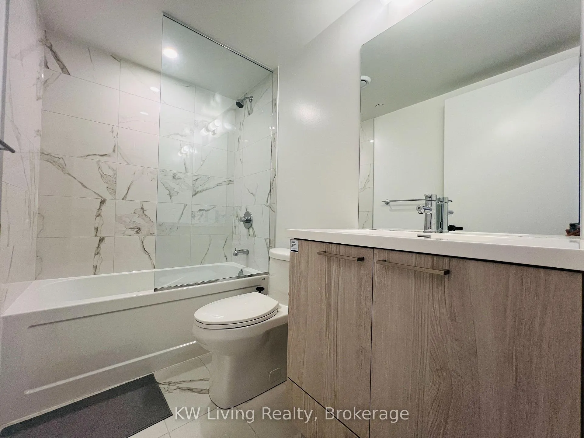 Photo 7 of Unit 2207, 195 Commerce Street, Vaughan, Vaughan Corporate Centre — HOMEH