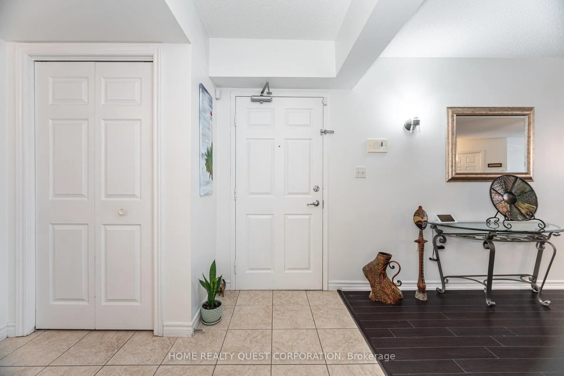 Photo 4 of Unit 212, 1340 Main Street E, Milton, Dempsey — HOMEH