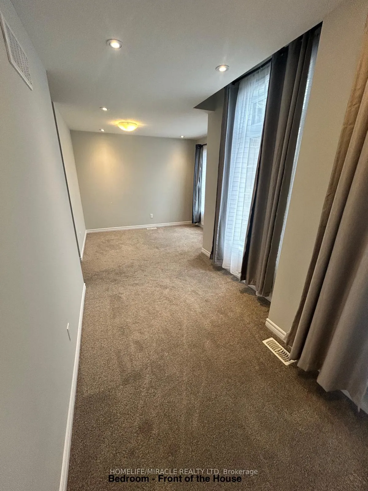 Photo 21 of 174 Forest Creek Drive, Kitchener — HOMEH