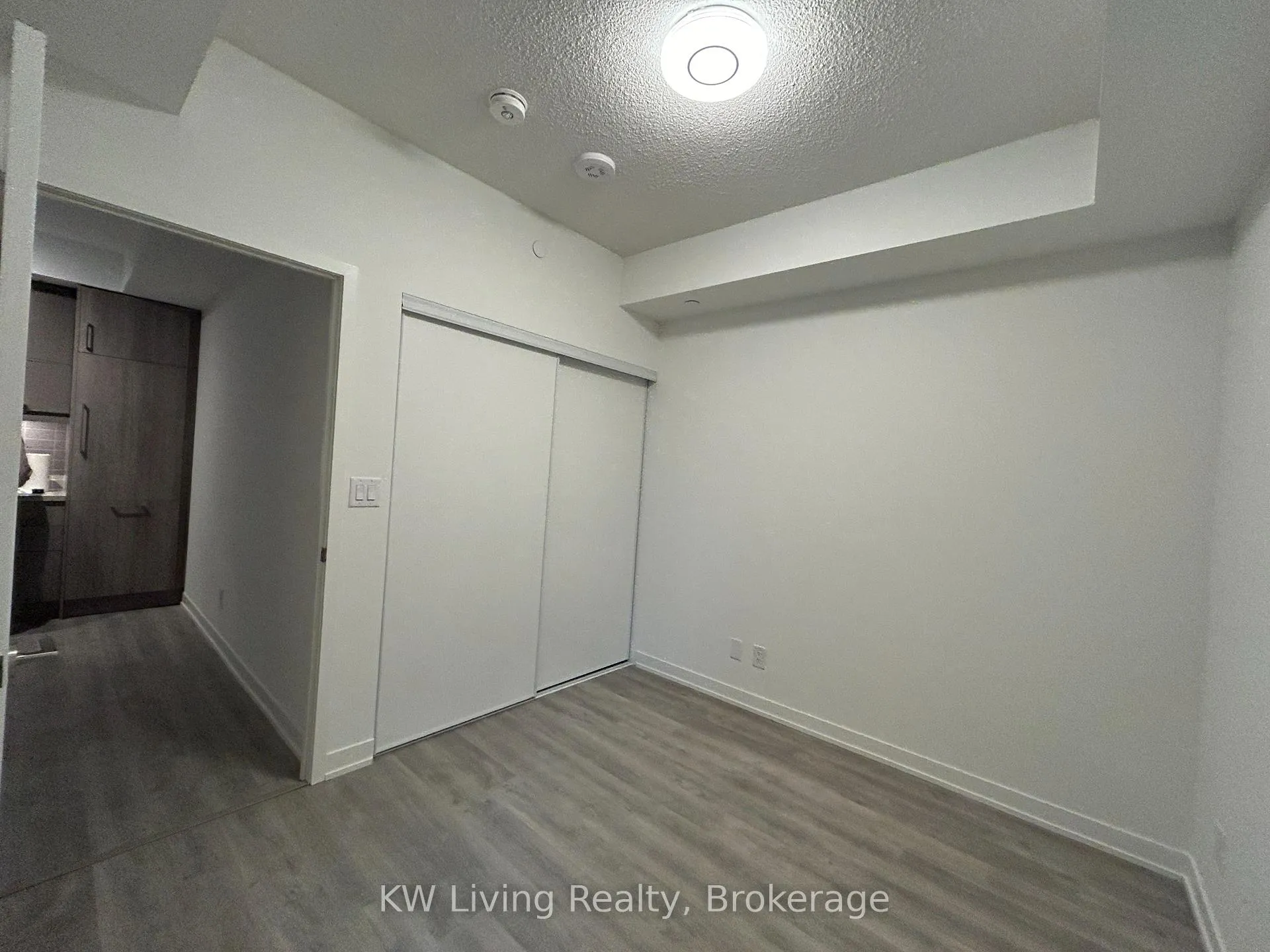 Photo 19 of Unit 504, 8119 Birchmount Road, Markham, Unionville — HOMEH