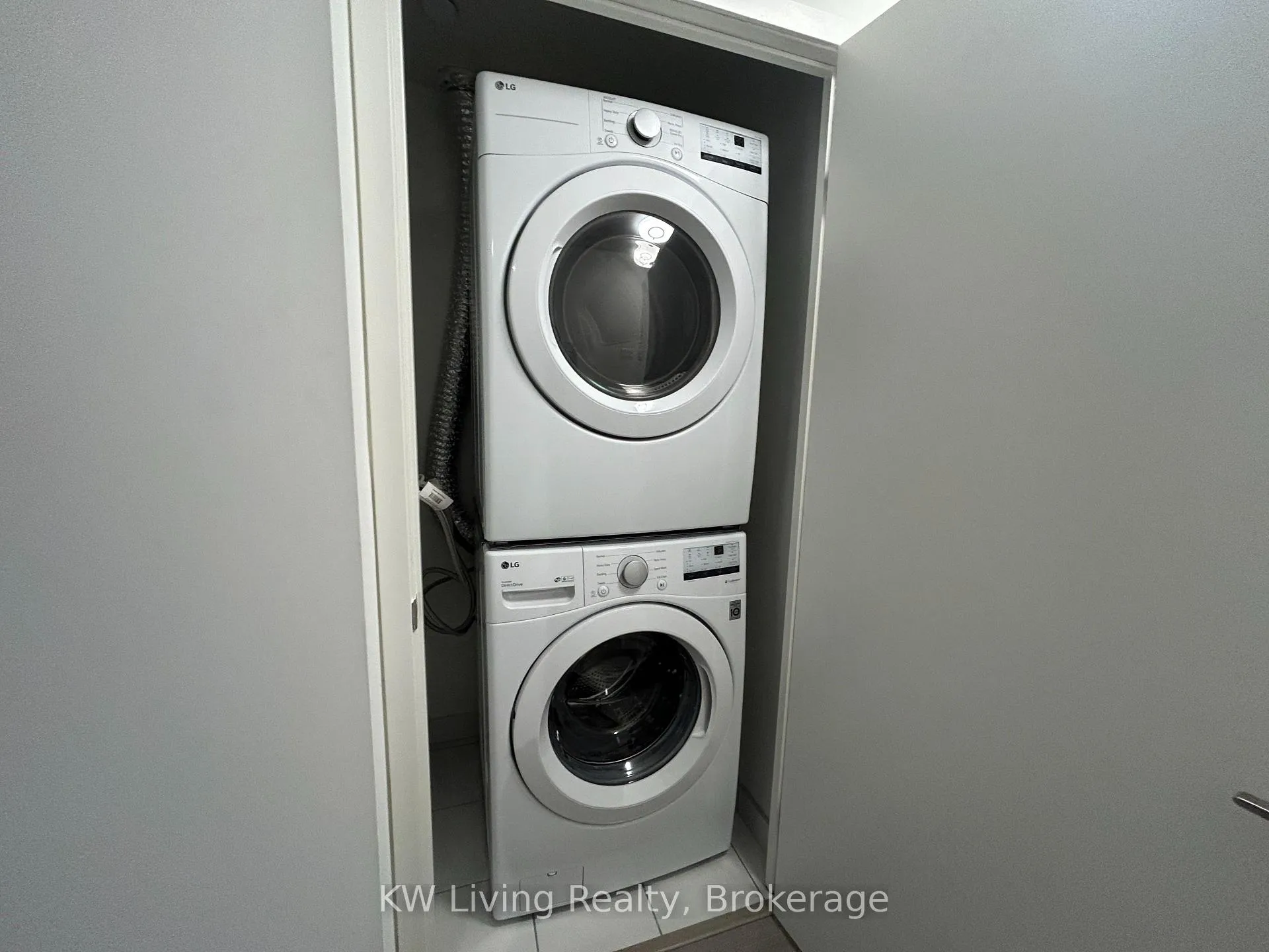 Photo 23 of Unit 504, 8119 Birchmount Road, Markham, Unionville — HOMEH
