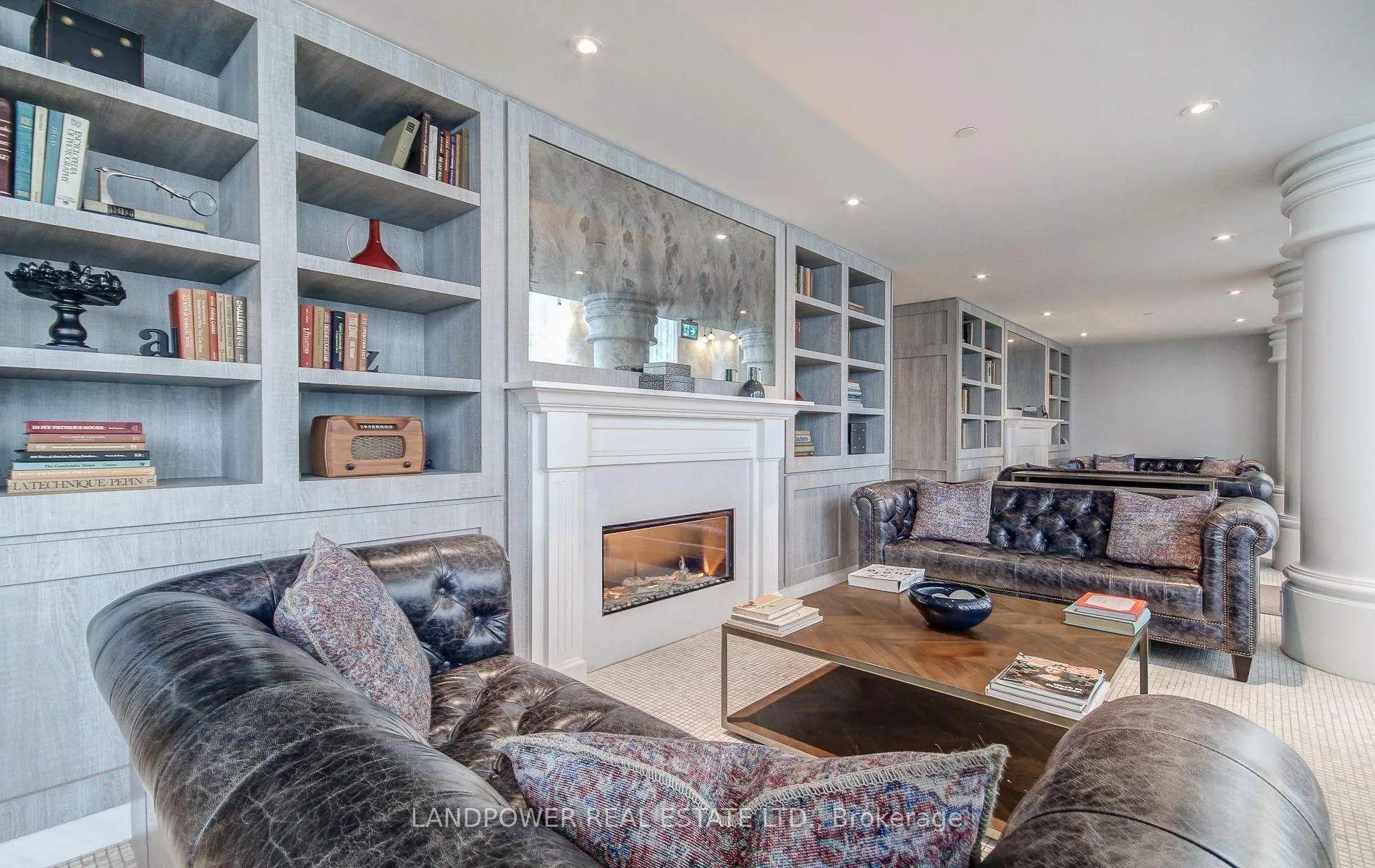 Photo 5 of Unit 1512, 33 Helendale Avenue, Toronto, Yonge-Eglinton — HOMEH
