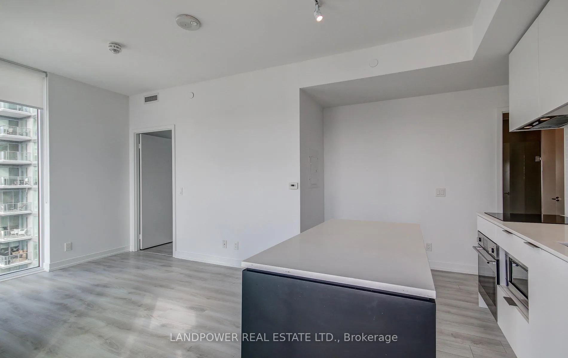 Photo 15 of Unit 1512, 33 Helendale Avenue, Toronto, Yonge-Eglinton — HOMEH