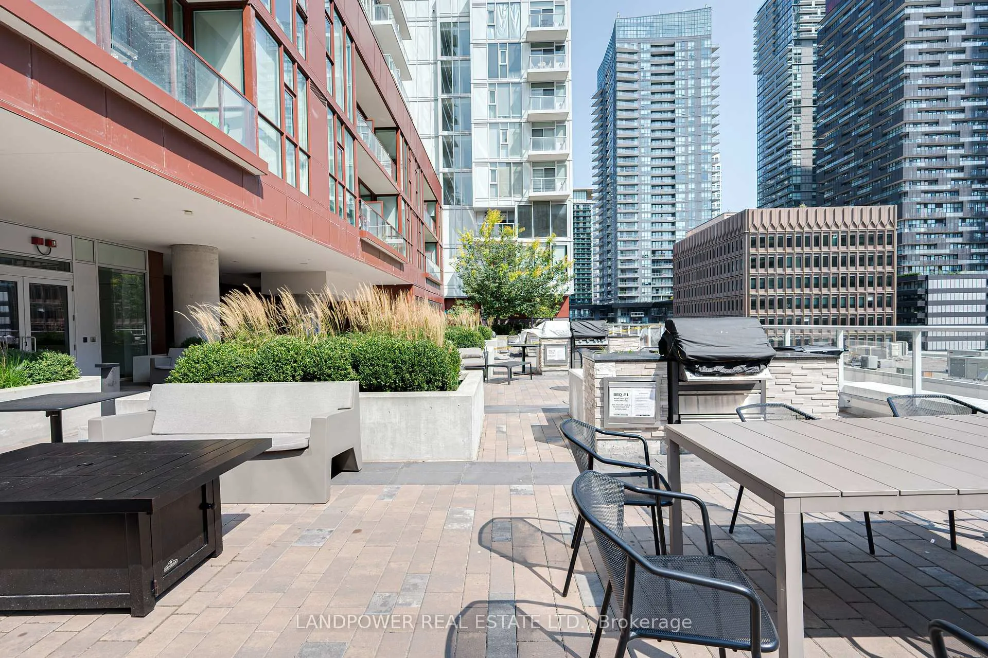 Photo 46 of Unit 1512, 33 Helendale Avenue, Toronto, Yonge-Eglinton — HOMEH