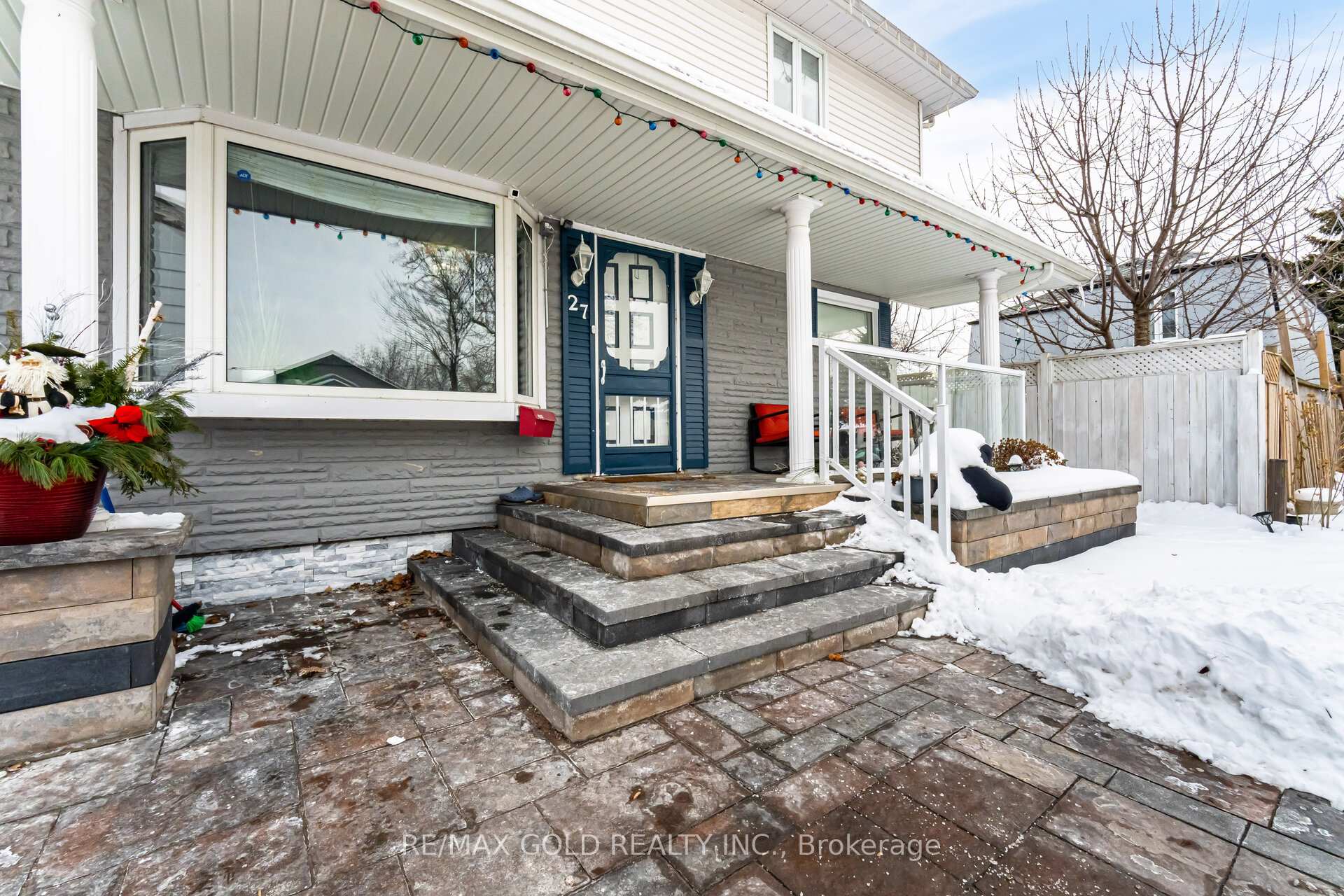 Photo 3 of 27 Brock Street, Ajax, Central — HOMEH