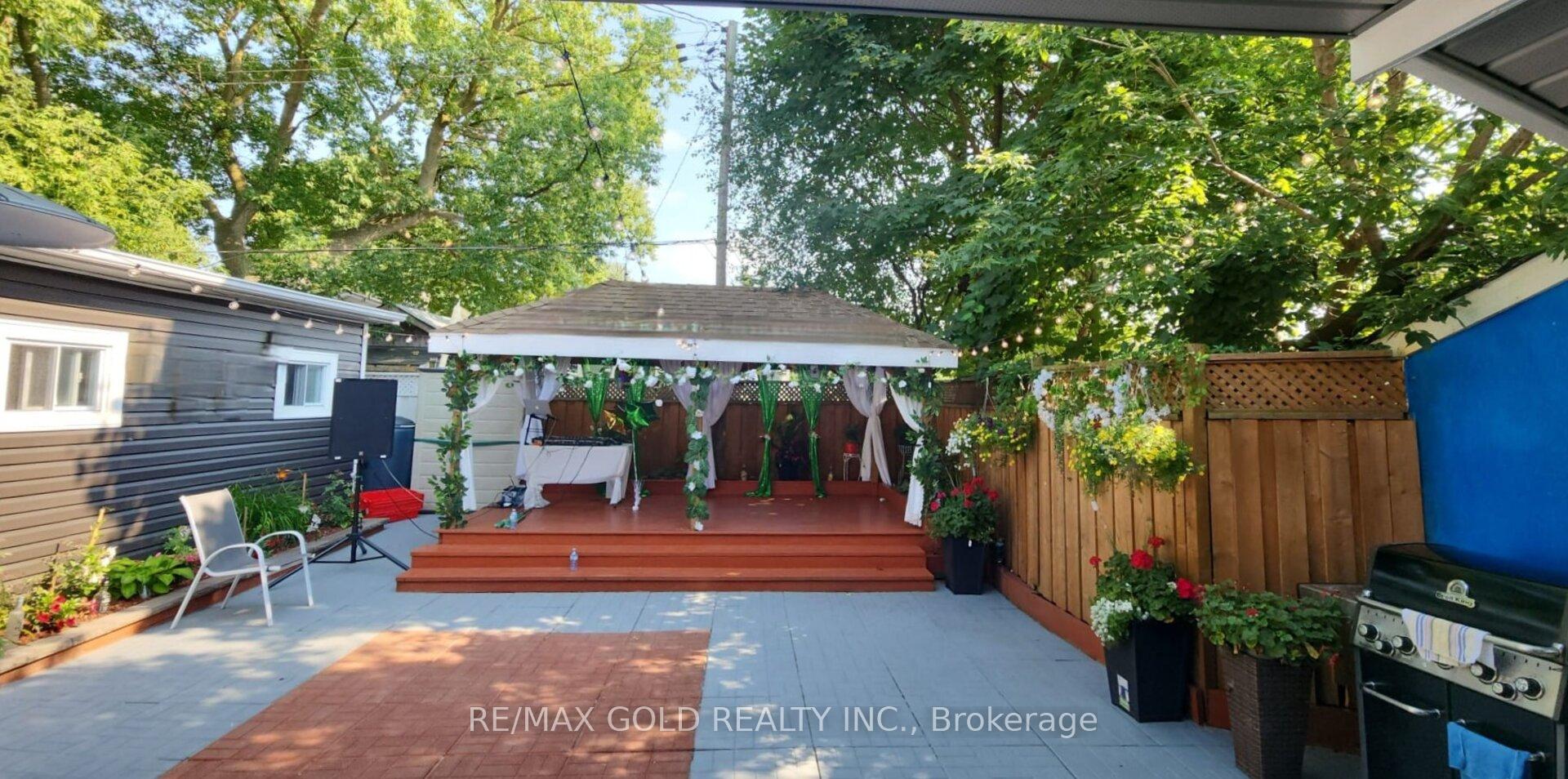 Photo 40 of 27 Brock Street, Ajax, Central — HOMEH